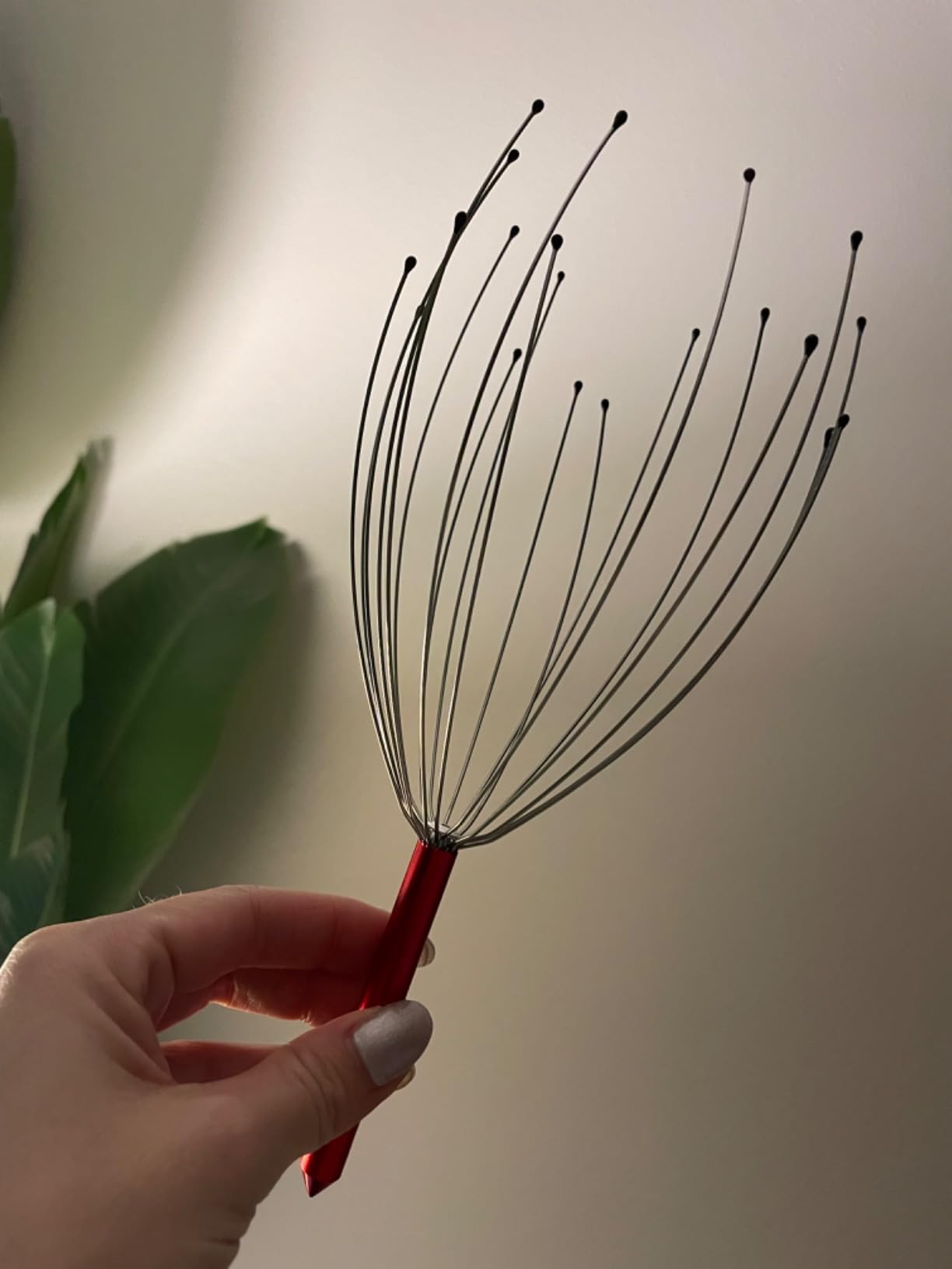 USAGA Head Massager Scalp Massager 20 Fingers Head Scratcher (Black&Black) customer photo 1