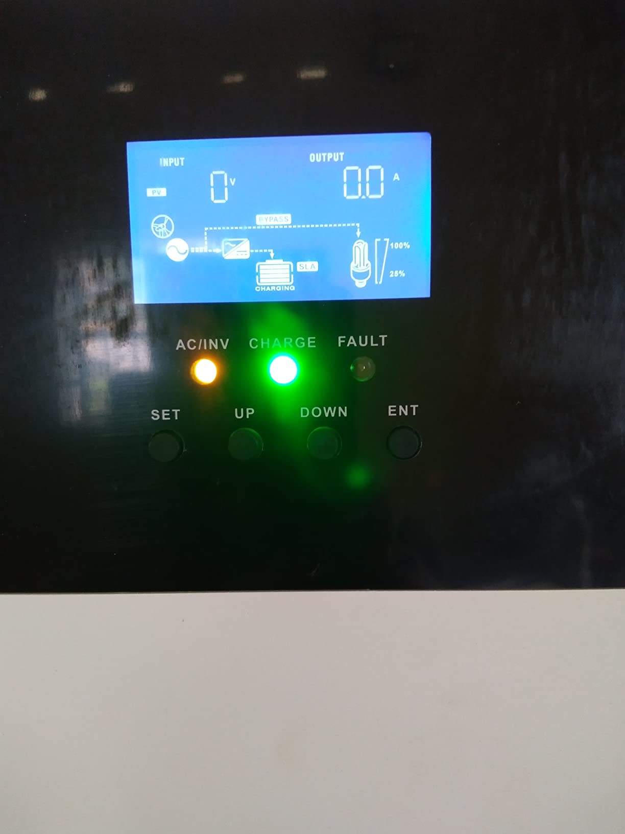 POWLAND 4000W Hybrid Solar Inverter | 24V DC to 120V AC Pure Sine Wave | LCD Display with Glass Top | 140A MPPT Charge Controller | Battery-Less & Lithium/AGM Battery Compatible customer photo 1