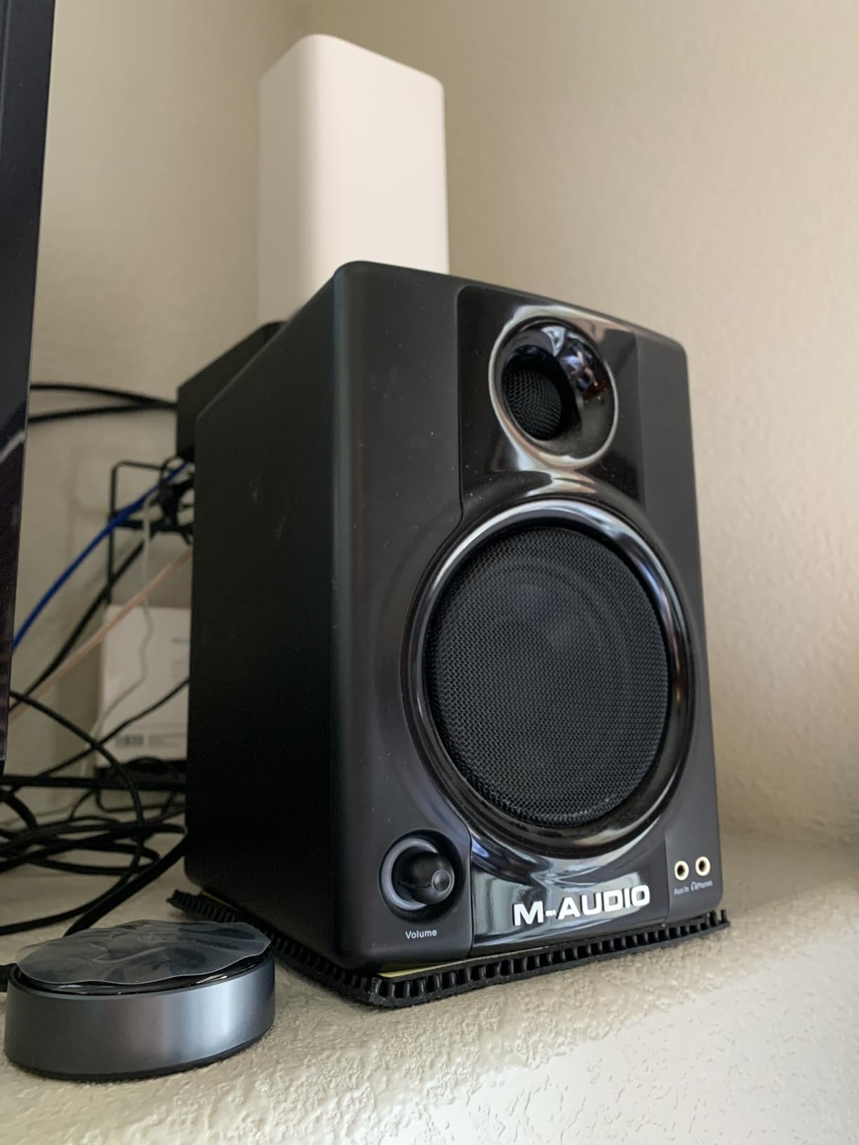 WiiM Mini Wi-Fi Music Streamer, AirPlay 2 & Hi-Res Audio for Your Stereo customer photo 2
