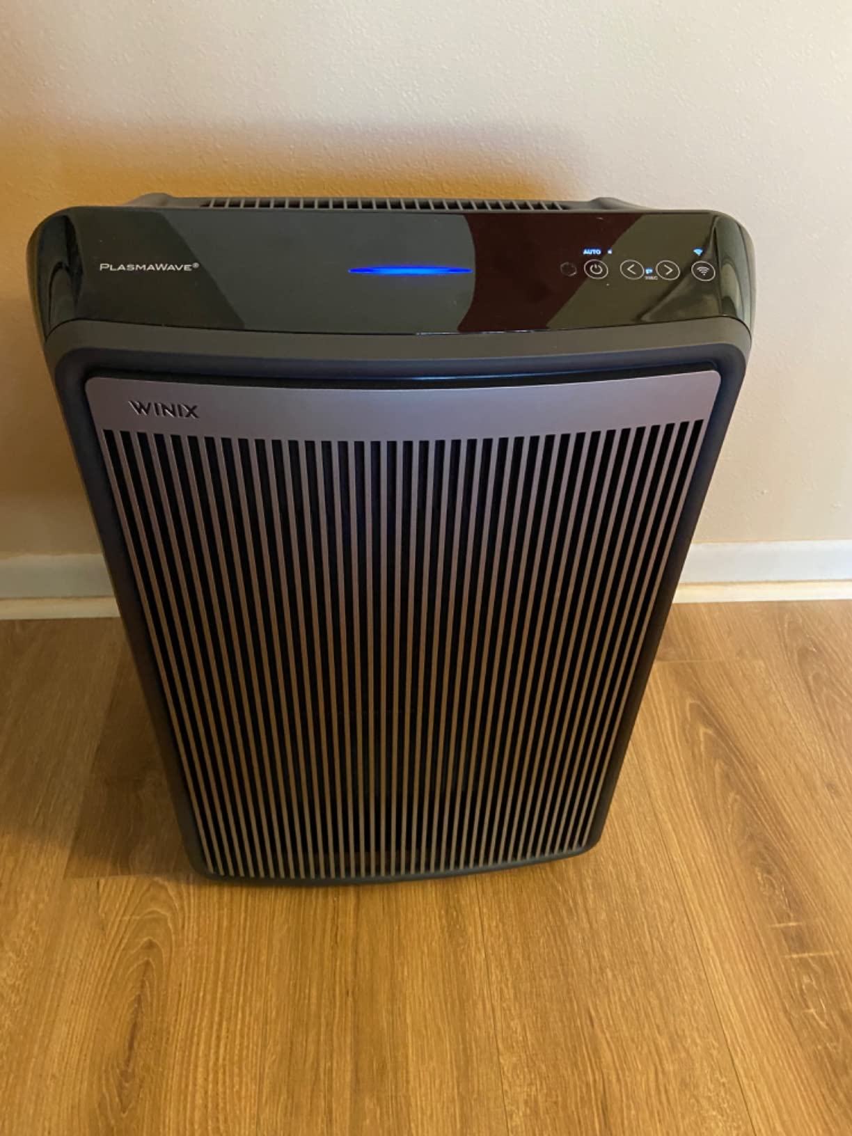 Winix 9800 4-Stage True Hepa Air Purifier with WiFi and PlasmaWave, 500 Sq Ft,Black,Large customer photo 2