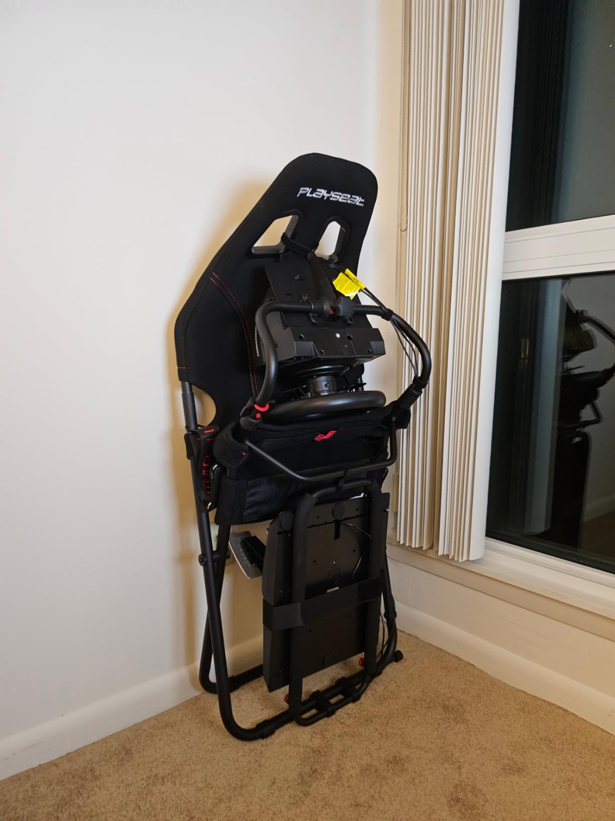 PLAYSEAT Challenge Racing Simulator Cockpit | Foldable & Adjustable | for High Performance Sim Racing | Compact & Flexible | Supports All Steering Wheels & Pedals | for PC and Console customer photo 2
