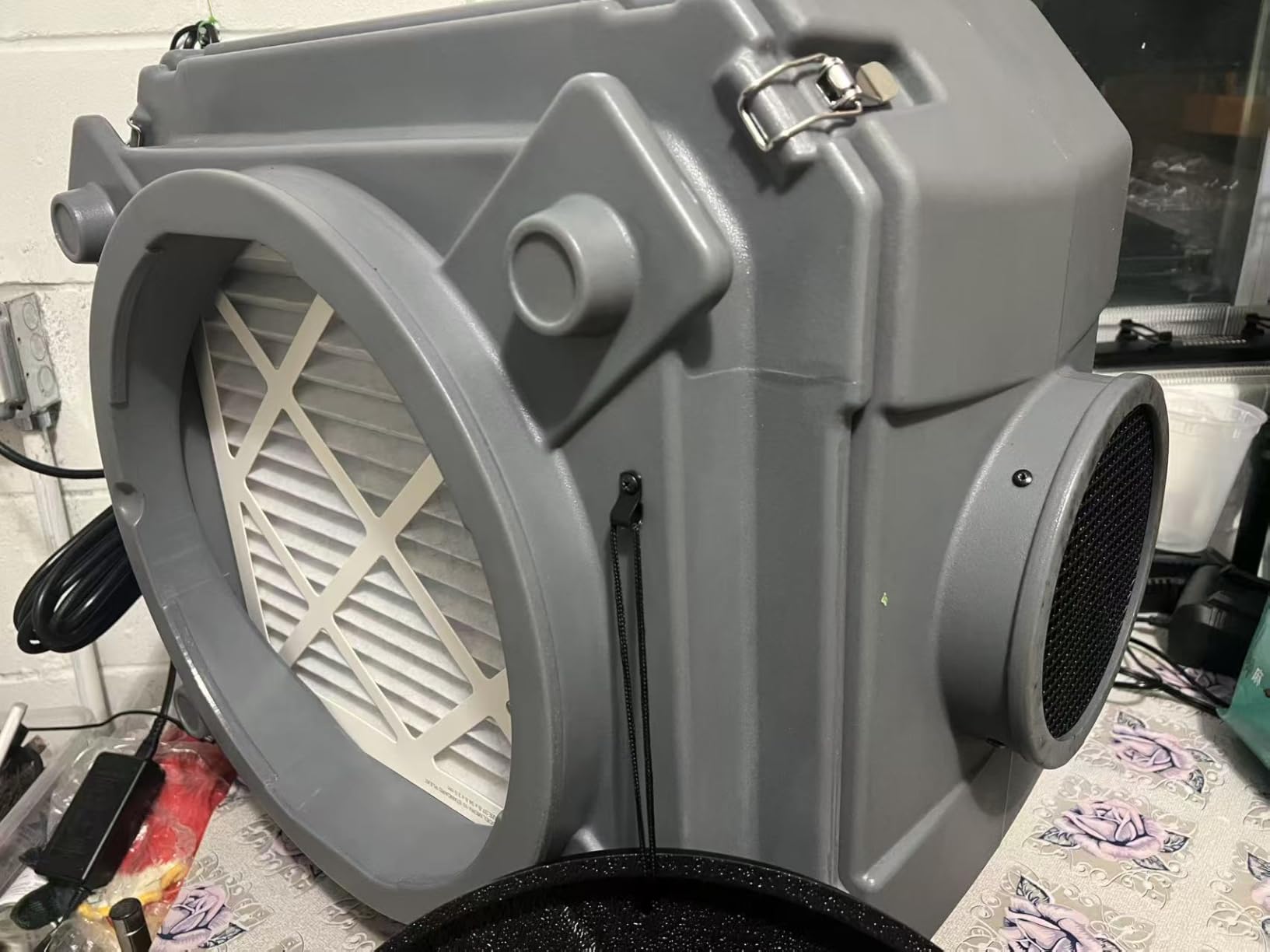 Abestorm HEPA 550 Air Scrubber with 3-Stage Filteration, GFCI Connection customer photo 1