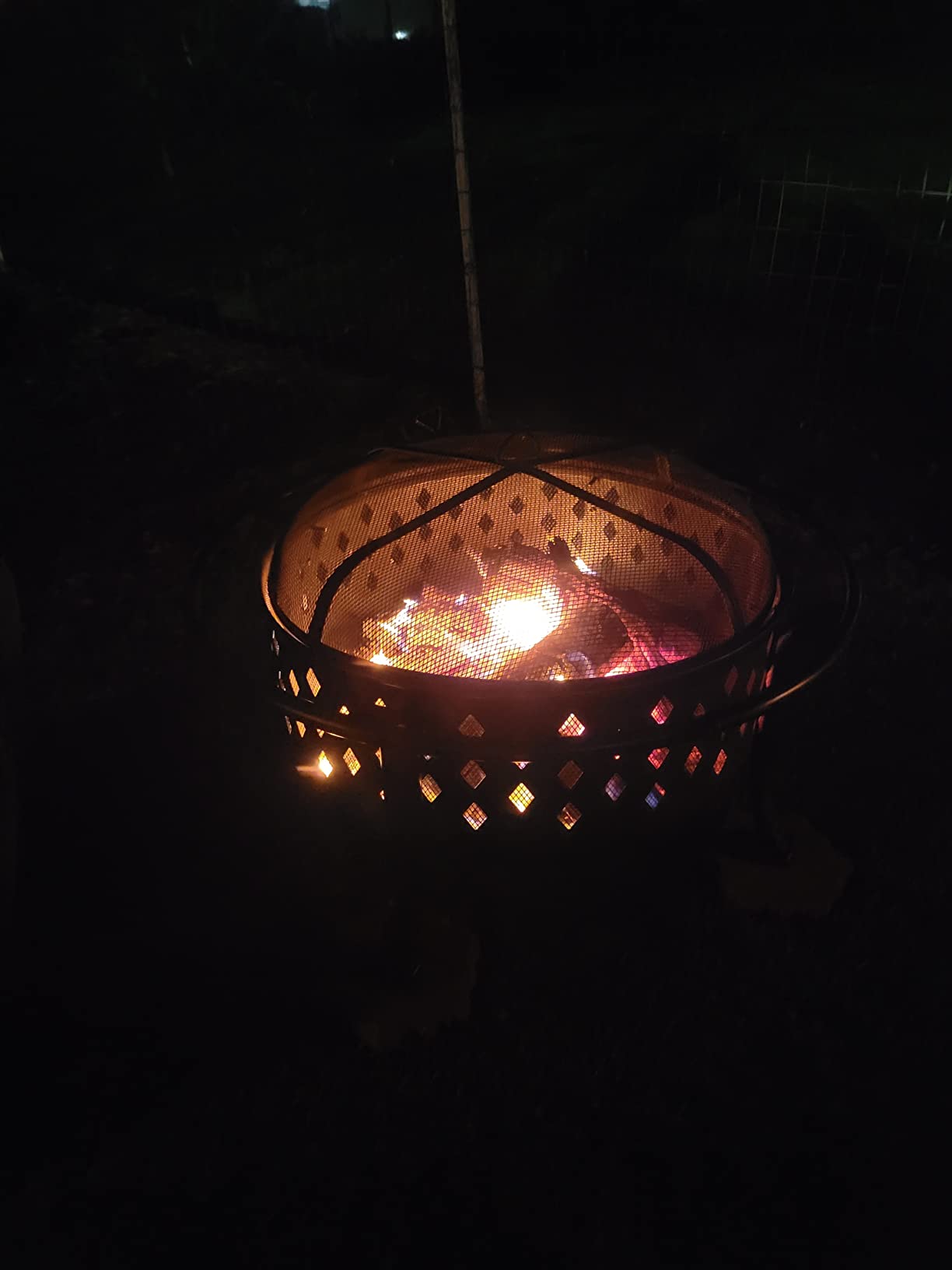 SINGLYFIRE 36 Inch Fire Pits for Outside Large Outdoor Wood Burning Crossweave firepit Heavy Duty Steel Bronze Bonfire Pit for Patio Backyard Garden with BBQ Grate,Spark Screen,Log Grate,Poker customer photo 1
