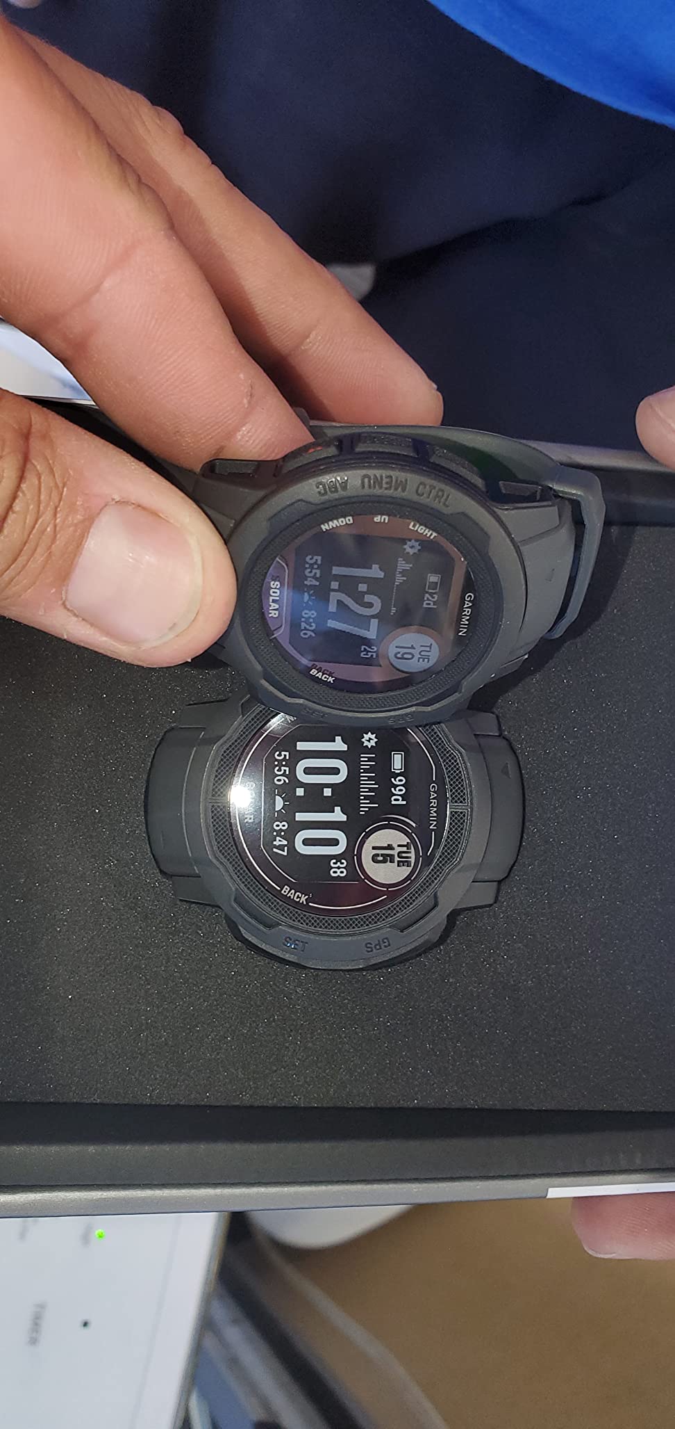 Garmin Instinct 2S Solar, Smaller-Sized Rugged Outdoor Watch with GPS, with Solar Charging Capabilities, Built for All Elements, Multi-GNSS Support, Tracback Routing and More, Graphite customer photo 1