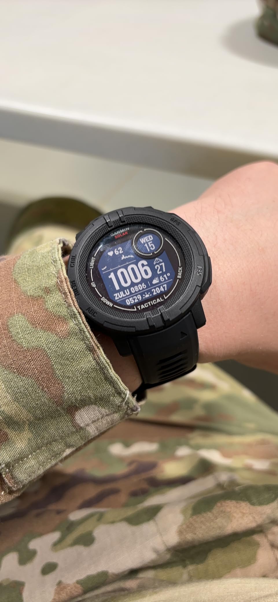 Garmin Instinct 2, Rugged Outdoor Watch with GPS, Built for All Elements, Multi-GNSS Support, Tracback Routing and More, Graphite - 010-02626-10 customer photo 1