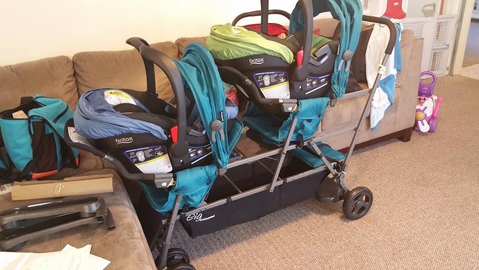 Joovy Big Caboose Triple Stroller with Rear Bench and Standing Platform, Reclining Seats, Optional Rear Seat, and Two Universal Car Seat Adapters, Jet customer photo 2