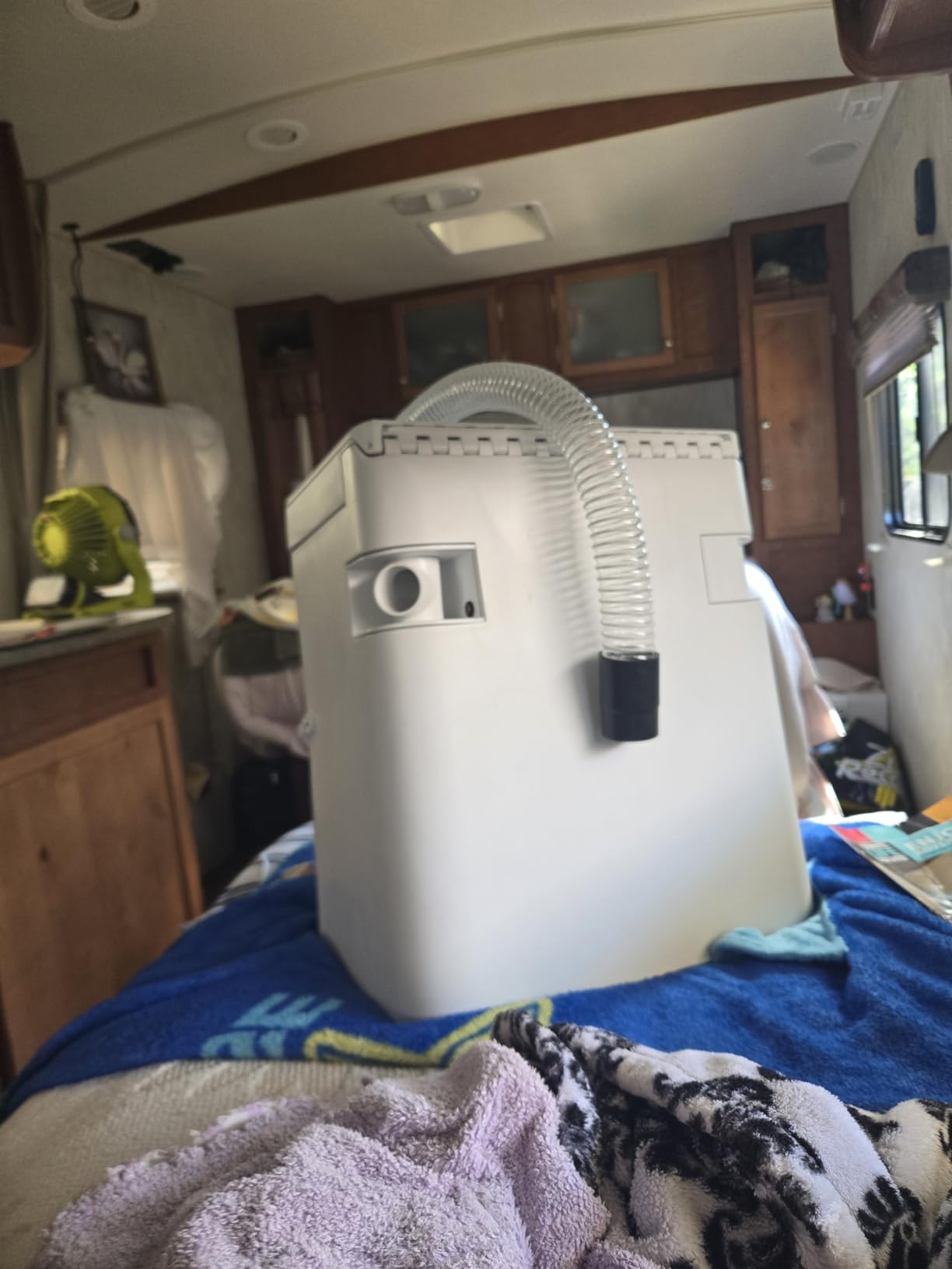 Origin Composting Toilet – 12V Electric Agitator, Urine Diverting RV Toilet for Van Life, Tiny Home & Boat – 15