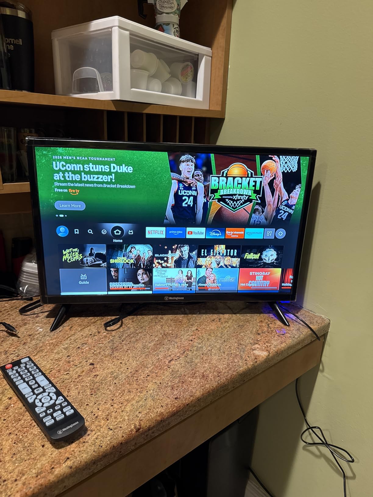 Westinghouse 32 Inch TV, HD LED Small Flat Screen Non-Smart Television, Works with Fire Stick, Roku, Apple TV, TiVo, Xumo, and Streaming Devices (2026 Model) customer photo 2