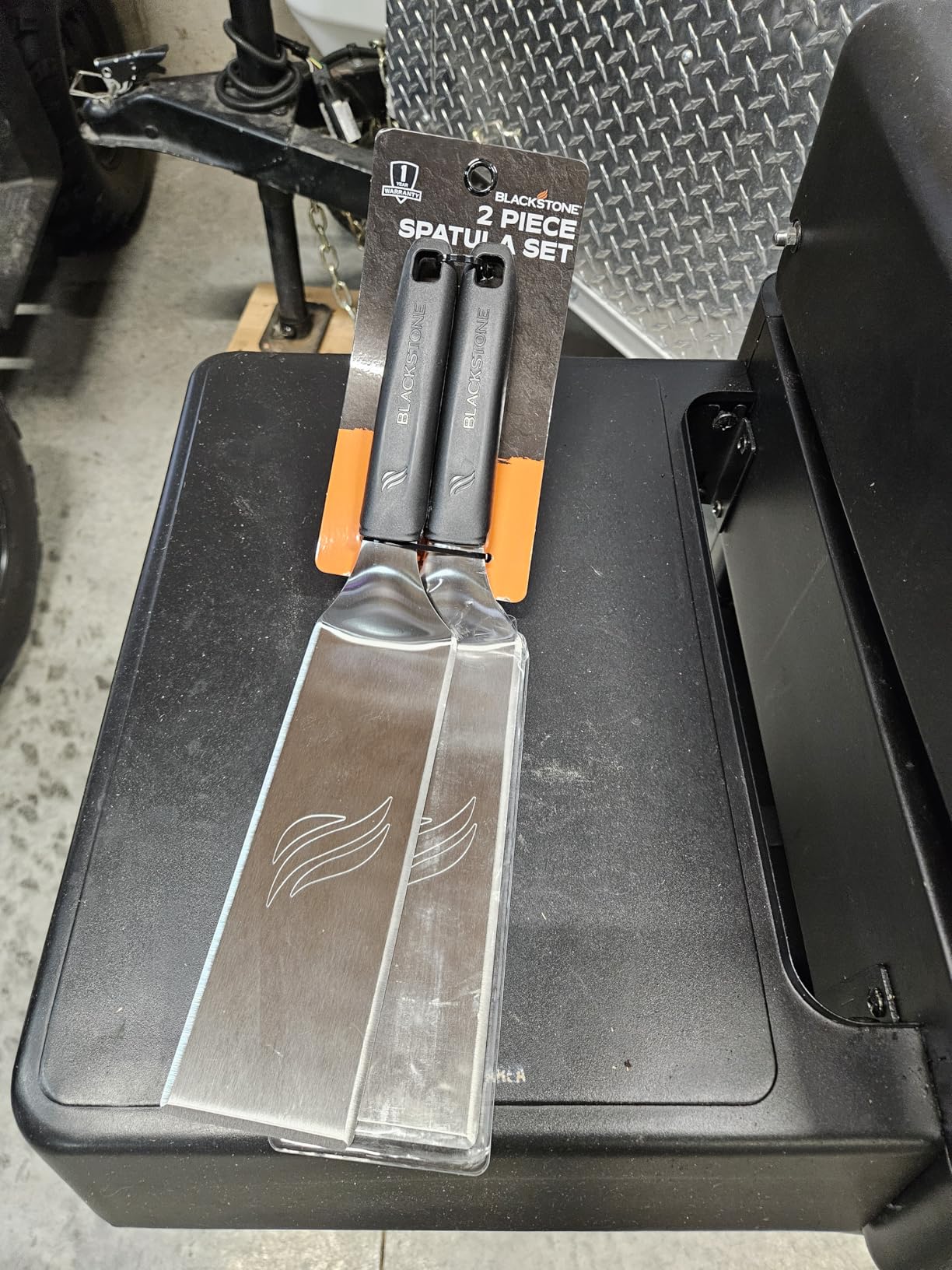 Blackstone® Extra Long Griddle Spatula, Heavy-Duty Stainless Steel Set of 2 customer photo 1