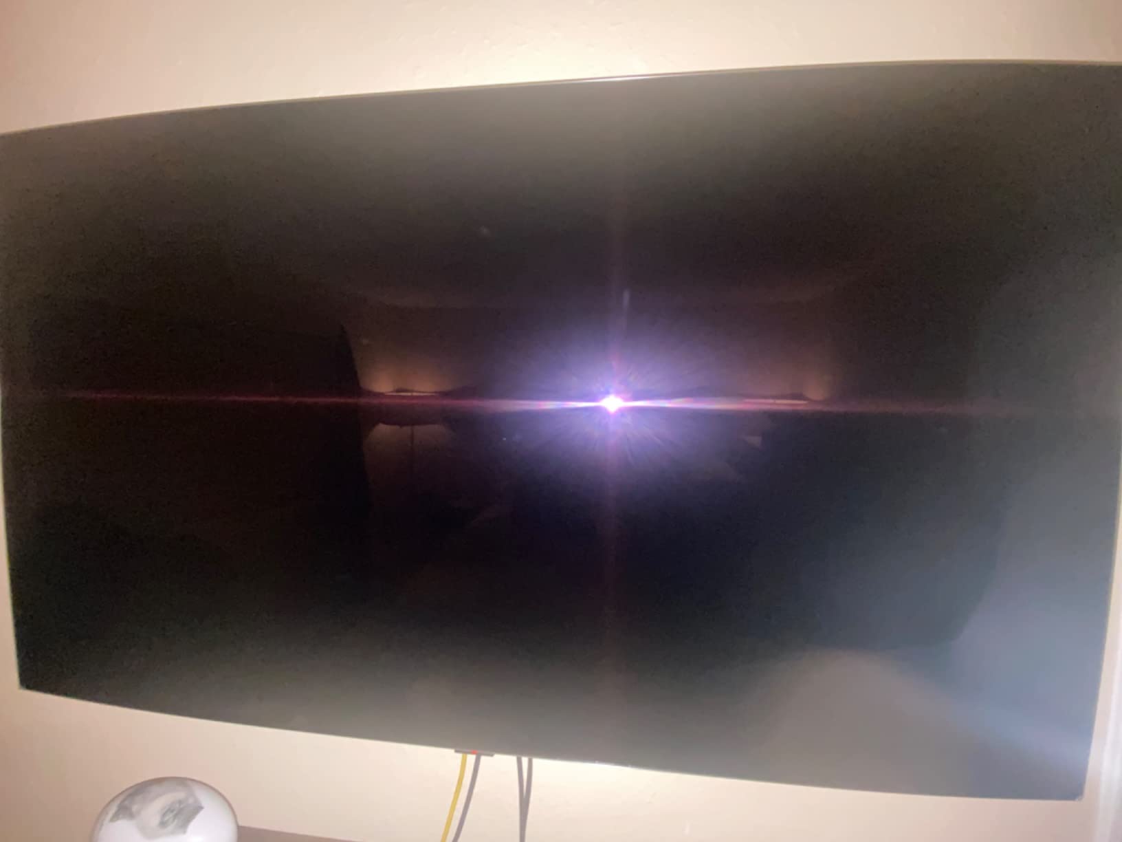 LG 55-Inch Class OLED evo Gallery Edition G2 Series Alexa Built-in 4K Smart TV, 120Hz Refresh Rate, AI-Powered, Dolby Vision IQ and Atmos, WiSA Ready, Cloud Gaming (OLED55G2PUA, 2022) customer photo 2