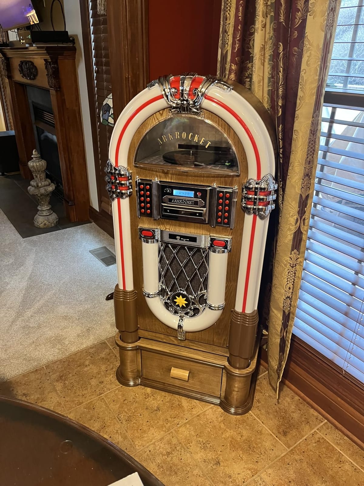 Taurus II Mid-Size Jukebox Vinyl Record Player Bluetooth CD (Stand, Oak) customer photo 1