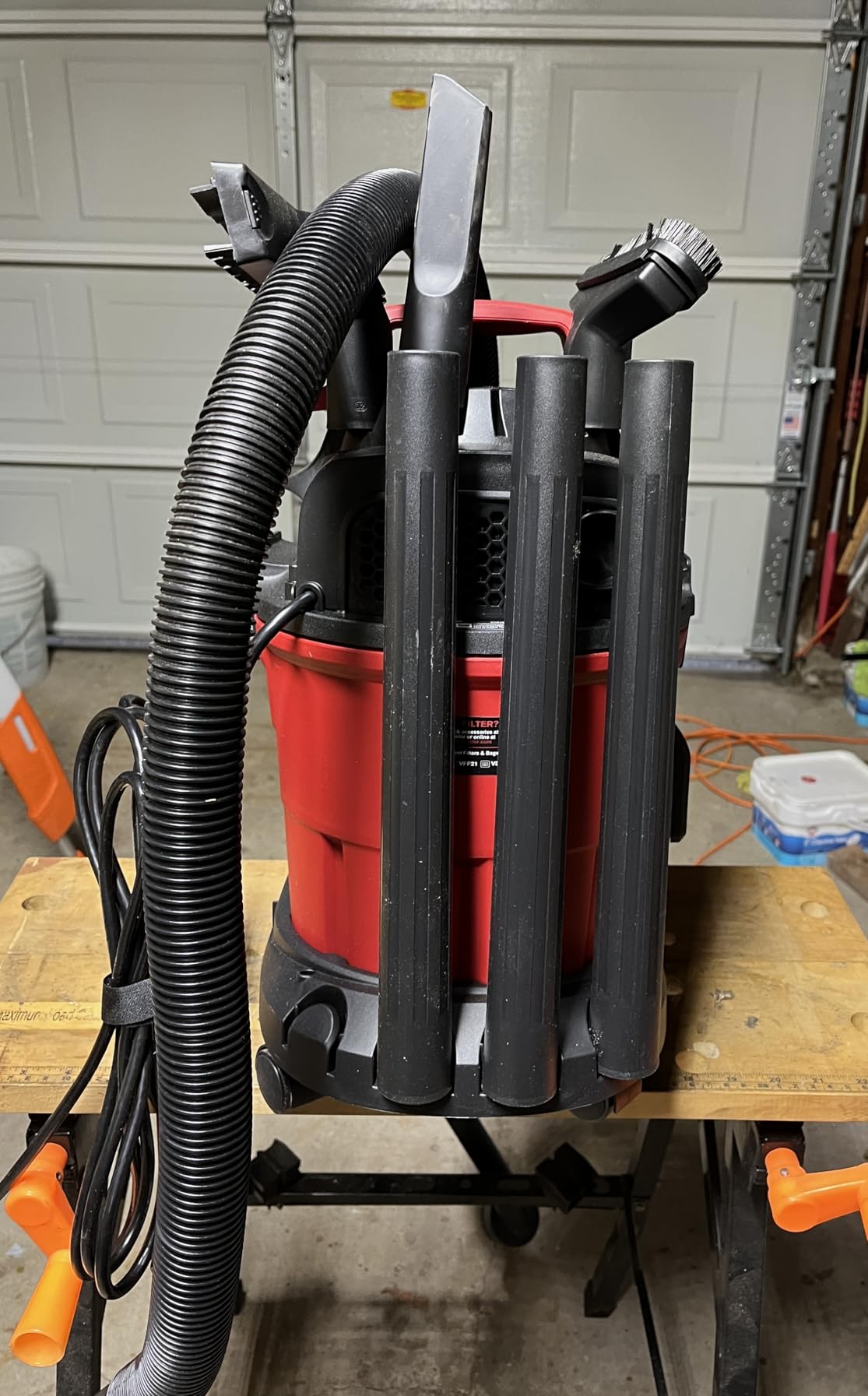Vacmaster VHB305M 1101 3.2-Gal 2.5 Peak HP Compact Wet/Dry Vacuum Red customer photo 1