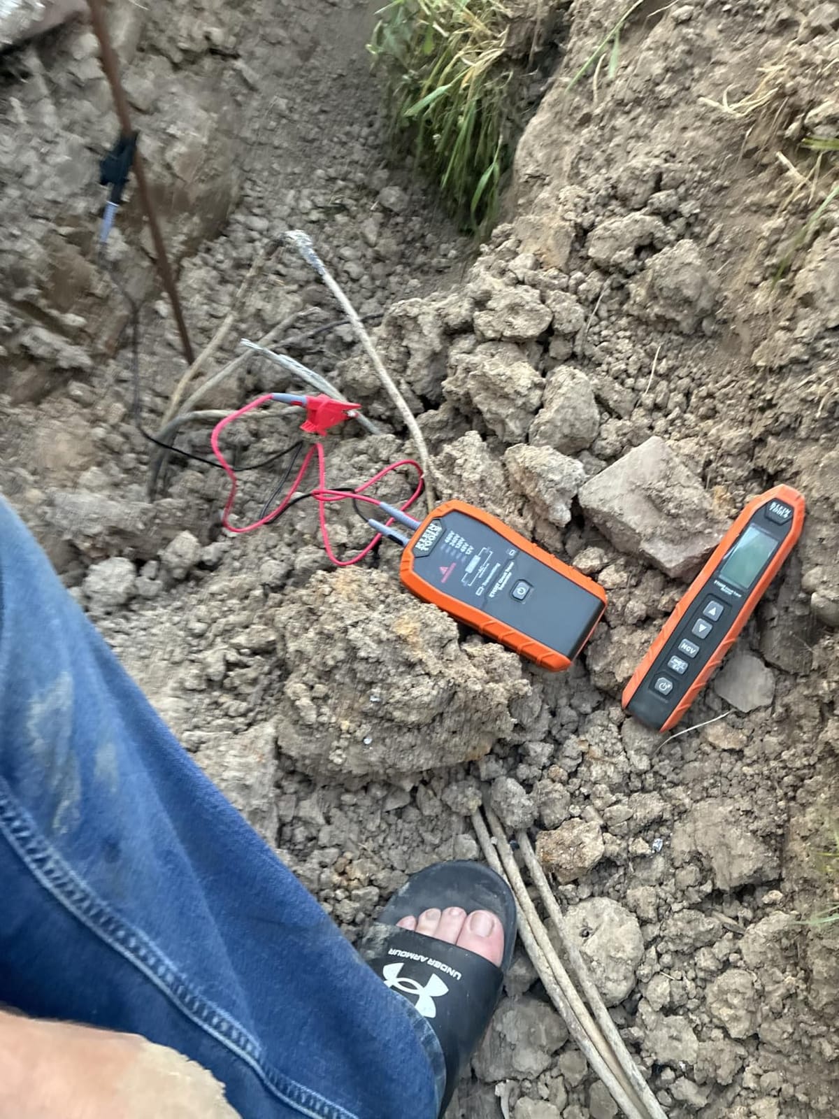 Klein Tools ET450 Advanced Circuit Breaker Finder and Wire Tracer Kit customer photo 2