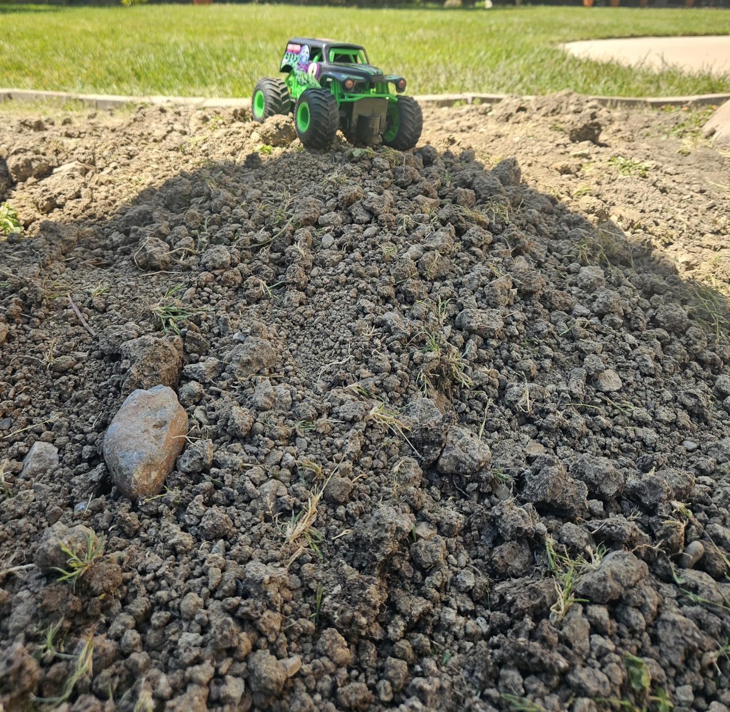 Walensee Twist Tiller with Large Steel Claw for Garden Soil Loosening customer photo 2