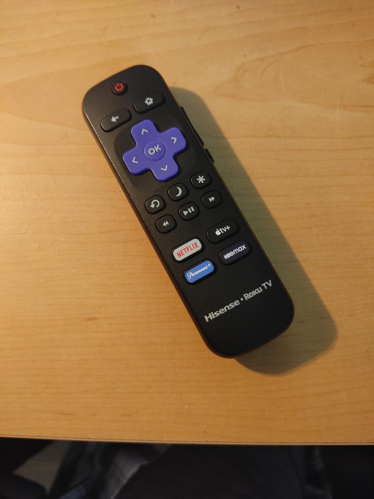 Hisense 43-Inch Class R6 Series 4K UHD Smart Roku TV with Alexa Compatibility, Dolby Vision HDR, DTS Studio Sound, Game Mode (43R6G) customer photo 2