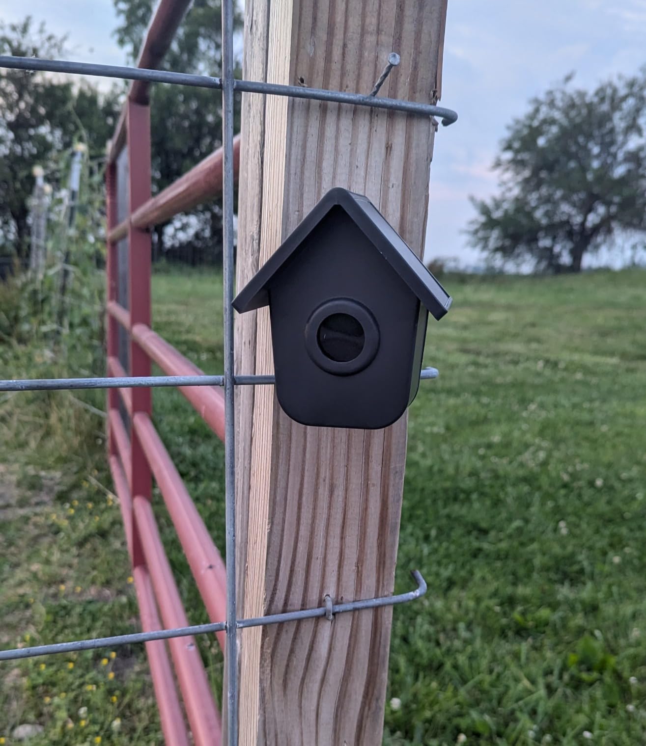 HTZSAFE Solar Driveway Alarm 1/2 Mile Long Range - 1 Receiver + 1 Sensor customer photo 1