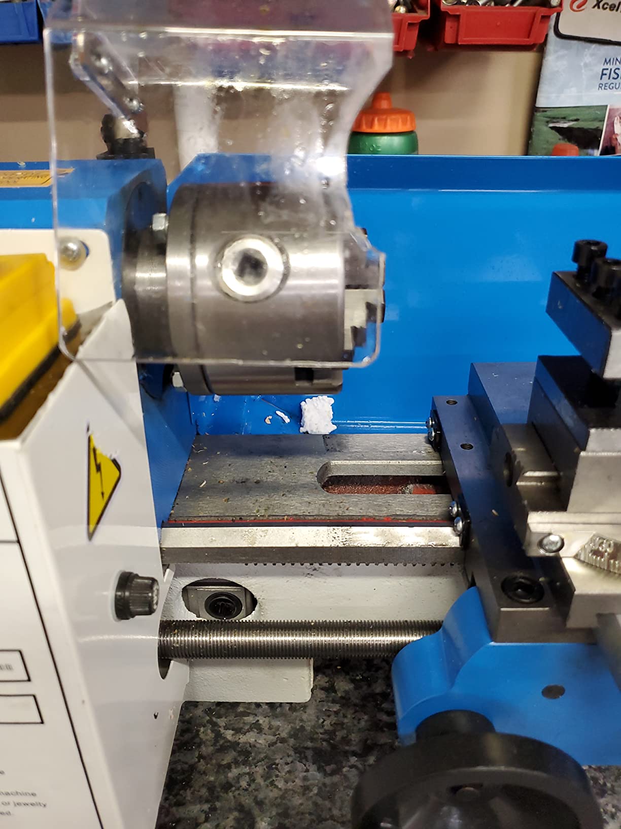 VEVOR Metal Lathe 7x14inch Precision Bench Top Mini Metal Lathe 550W Precision Metal Lathe Variable Speed 50-2500 RPM Nylon Gear with A Movable Lamp customer photo 1