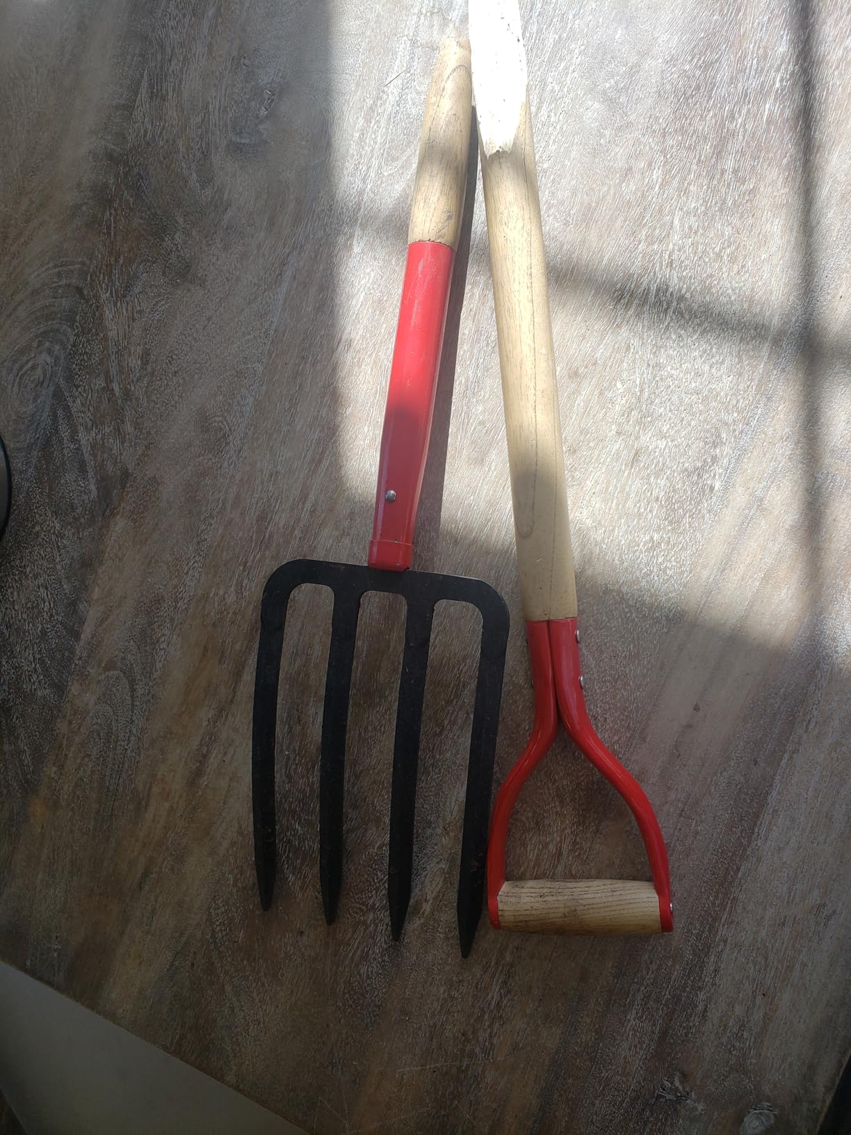 VNIMTI Garden Fork,4-Tine Spading Fork,Compost Fork,Steel Digging Fork,45Inch,Steel Y-Grip,Wooden Handle customer photo 1