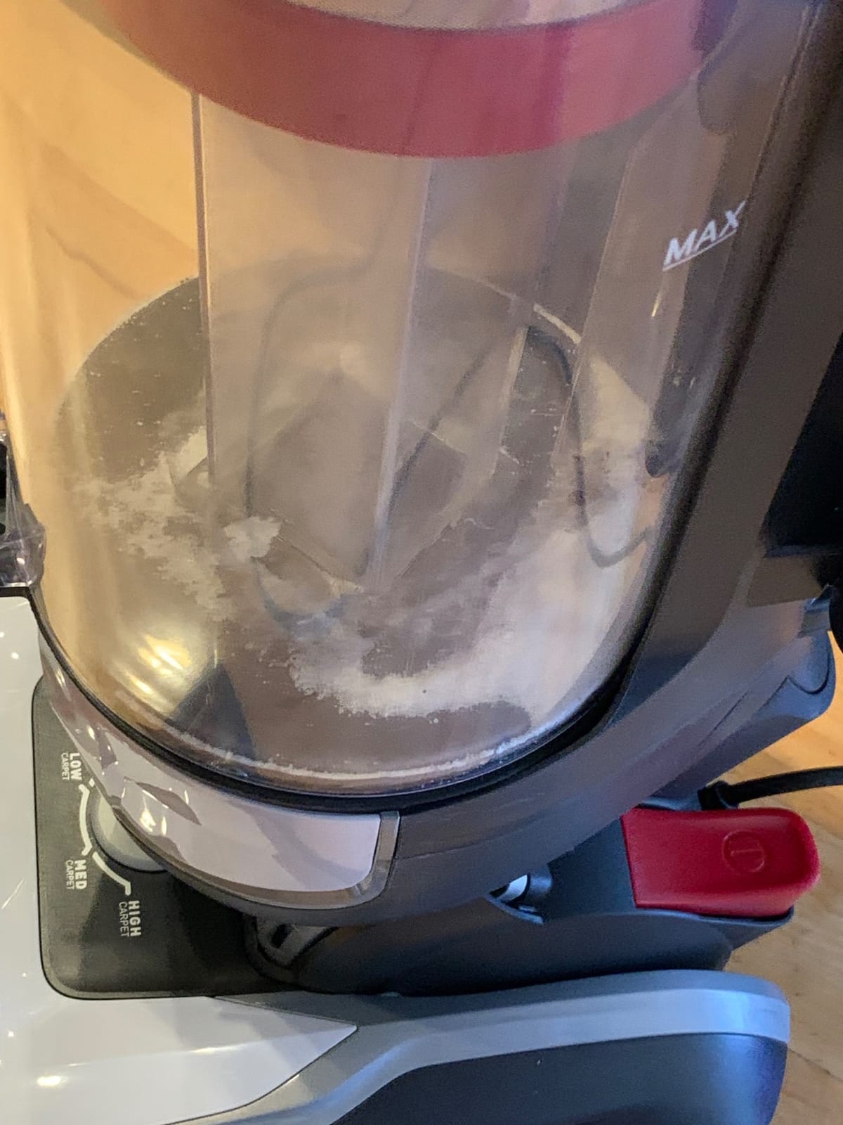 Hoover MaxLife Elite Swivel Vacuum, Bagless Upright Vacuum customer photo 1