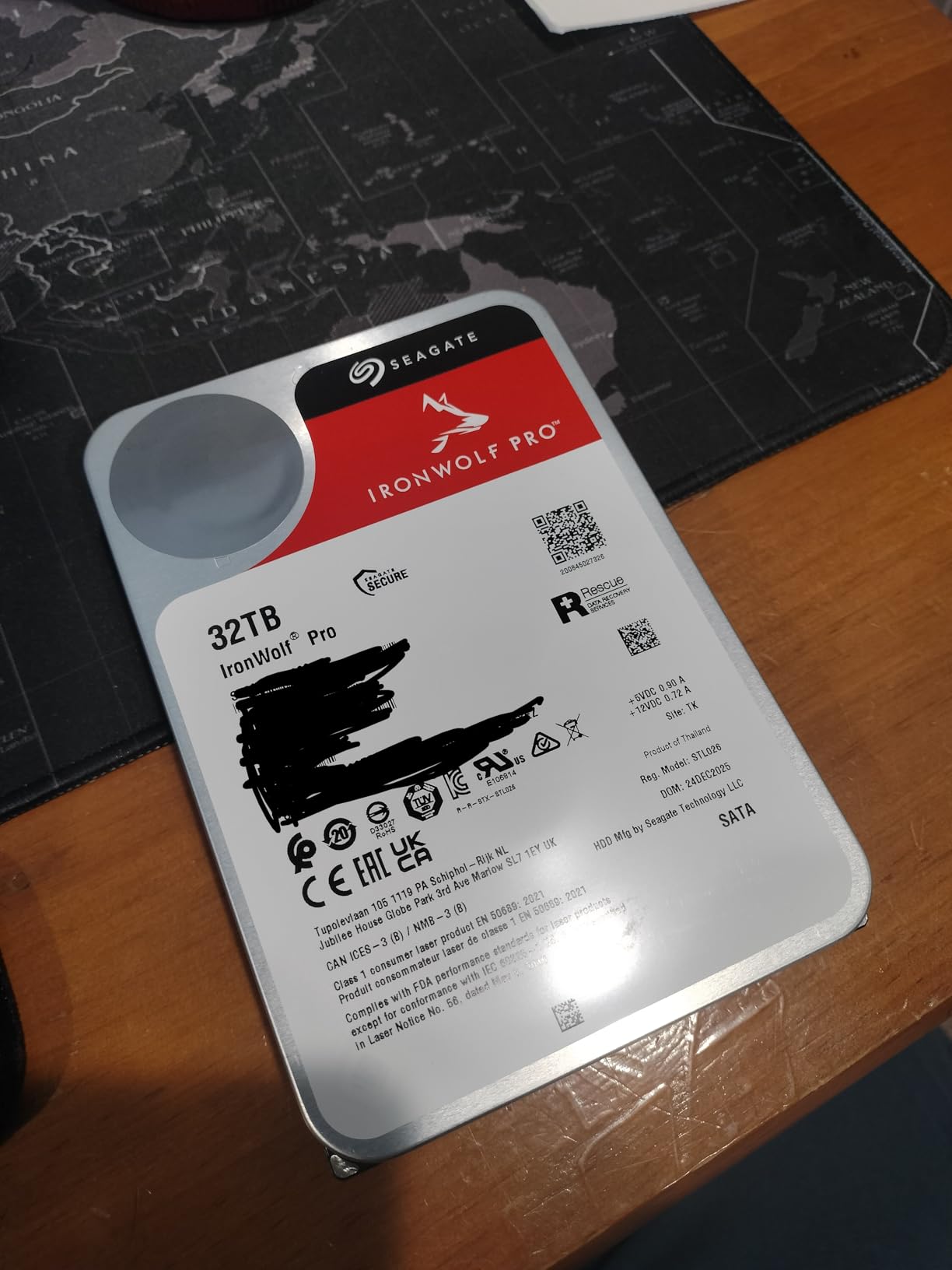 Seagate IronWolf Pro, 16 TB, Enterprise NAS Internal HDD –CMR 3.5 Inch, SATA 6 Gb/s, 7,200 RPM, 256 MB Cache for RAID Network Attached Storage (ST16000NT001) customer photo 2