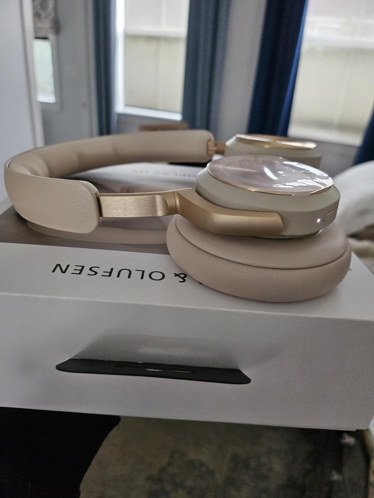 Bang & Olufsen Beoplay HX ANC Over-Ear Headphones - Gold Tone customer photo 2