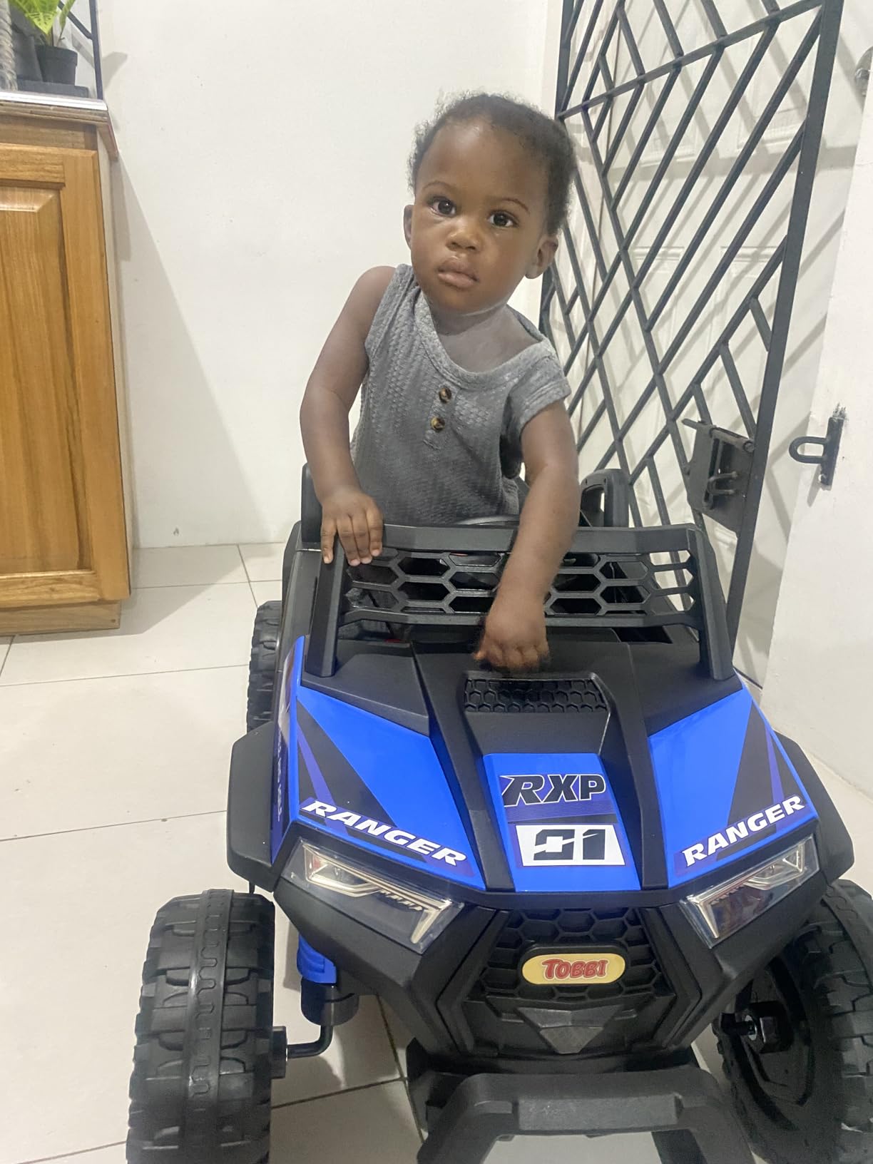 TOBBI 12V Kids Electric Driving Toy Truck, Powered UTV for Toddler Aged 3-6 customer photo 1