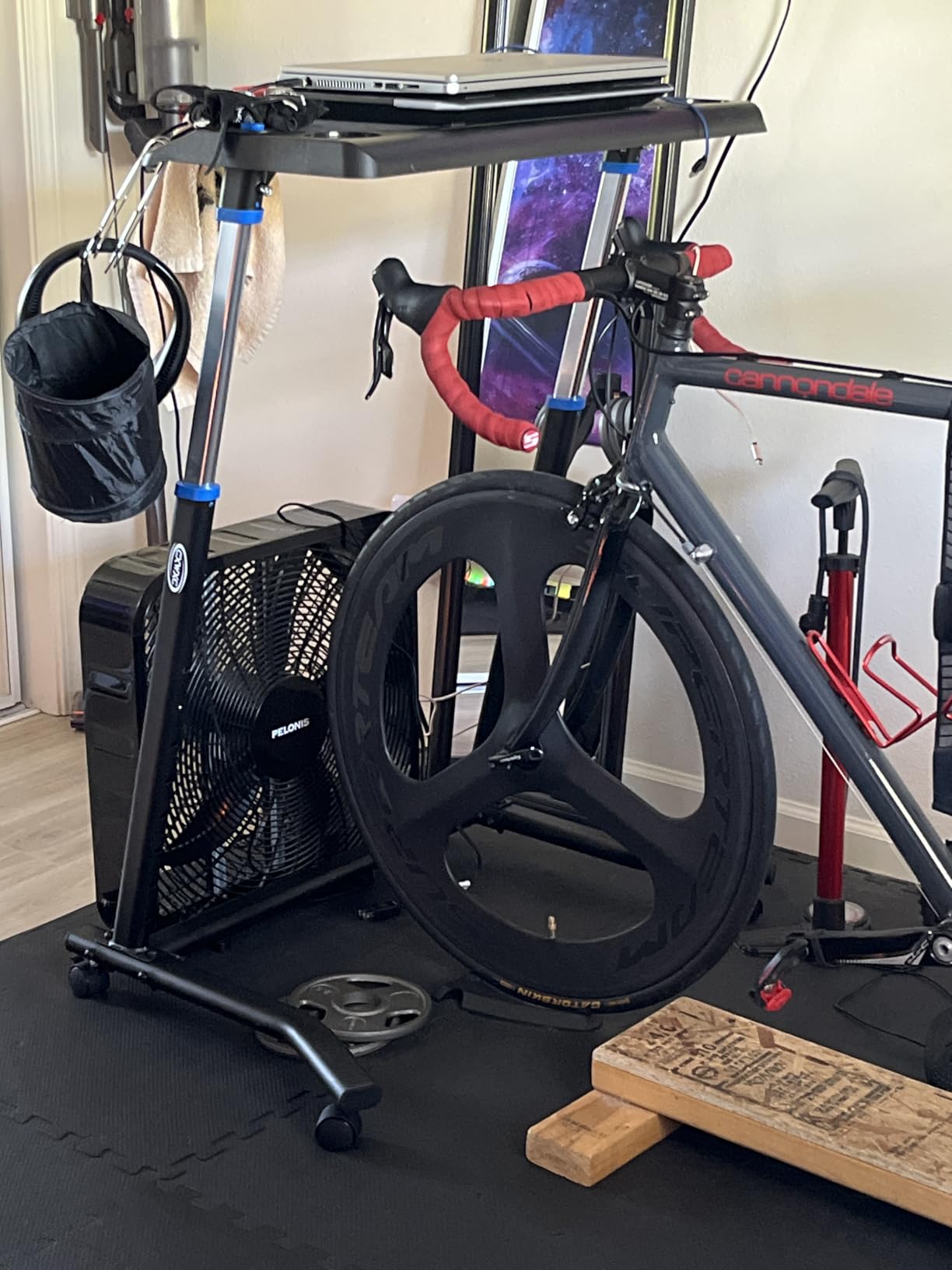 CXWXC Indoor Cycling Desk - Adjustable Height Bike Deak Laptop Stand customer photo 1