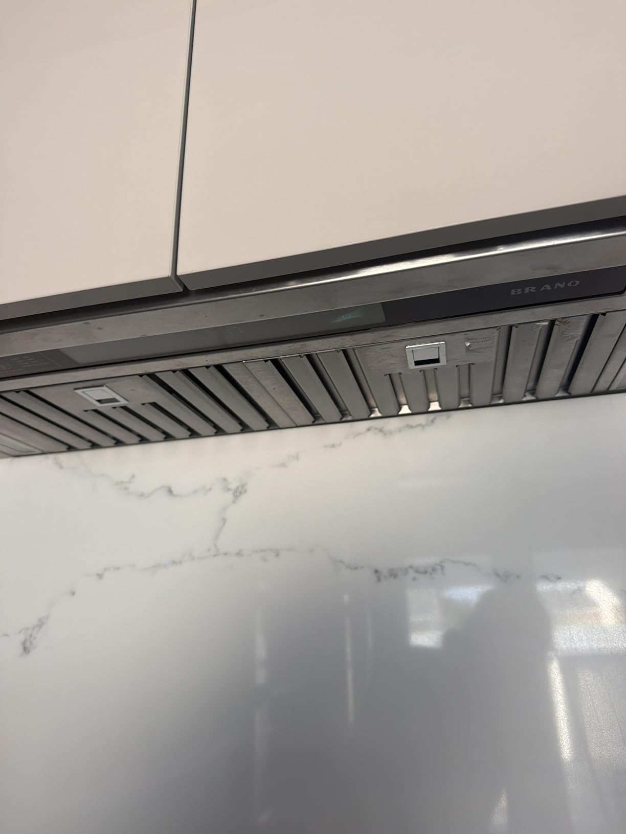 BRANO Range Hood Insert 30 Inch, 900 CFM Smart Voice/Gesture/Touch Control, 4 Speed Exhaust Fan, Stainless Steel Kitchen Hood with Charcoal Filter, Ducted/Ductless Convertible customer photo 1