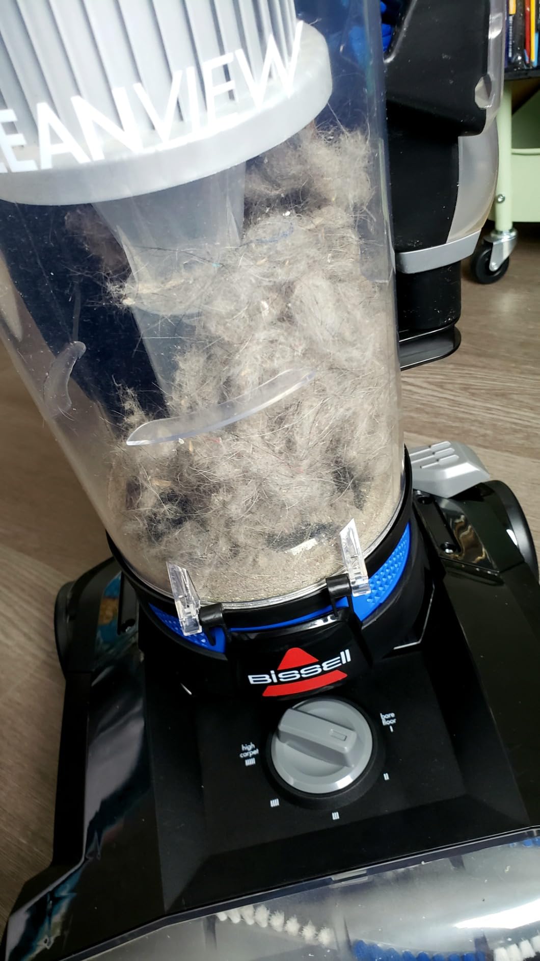 Bissell CleanView Rewind Pet Bagless Vacuum with Automatic Cord Rewind, Active Extension Wand for Hard-to-Reach Areas, Powerful Suction & Multi-Surface Cleaning, 3534 customer photo 2
