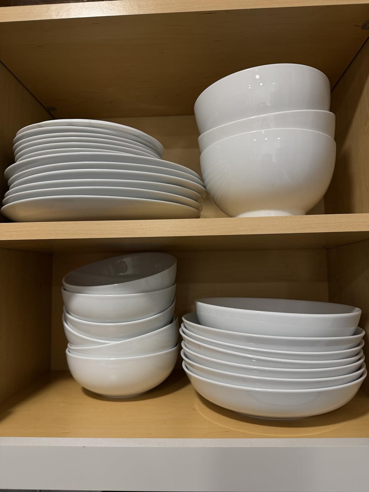 MALACASA 24-Piece Porcelain Dinnerware Set, White Round Dish Set for 6 customer photo 1