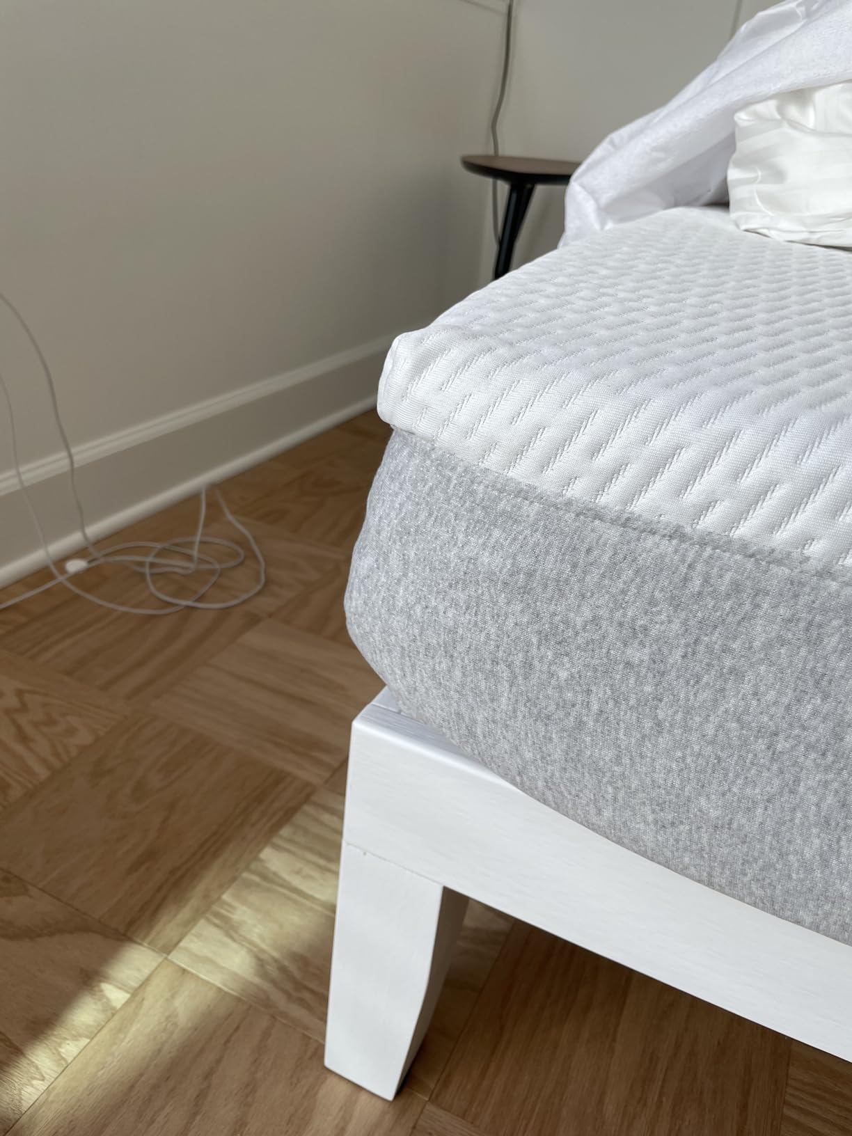 Tuft & Needle Original Firm King Size Adaptive Foam Mattress in a Box, Cooling Gel, Pressure Relief, Supportive, 100 Night Trial, Fiberglass-Free, CertiPUR-US, 10-Year Limited Warranty customer photo 2