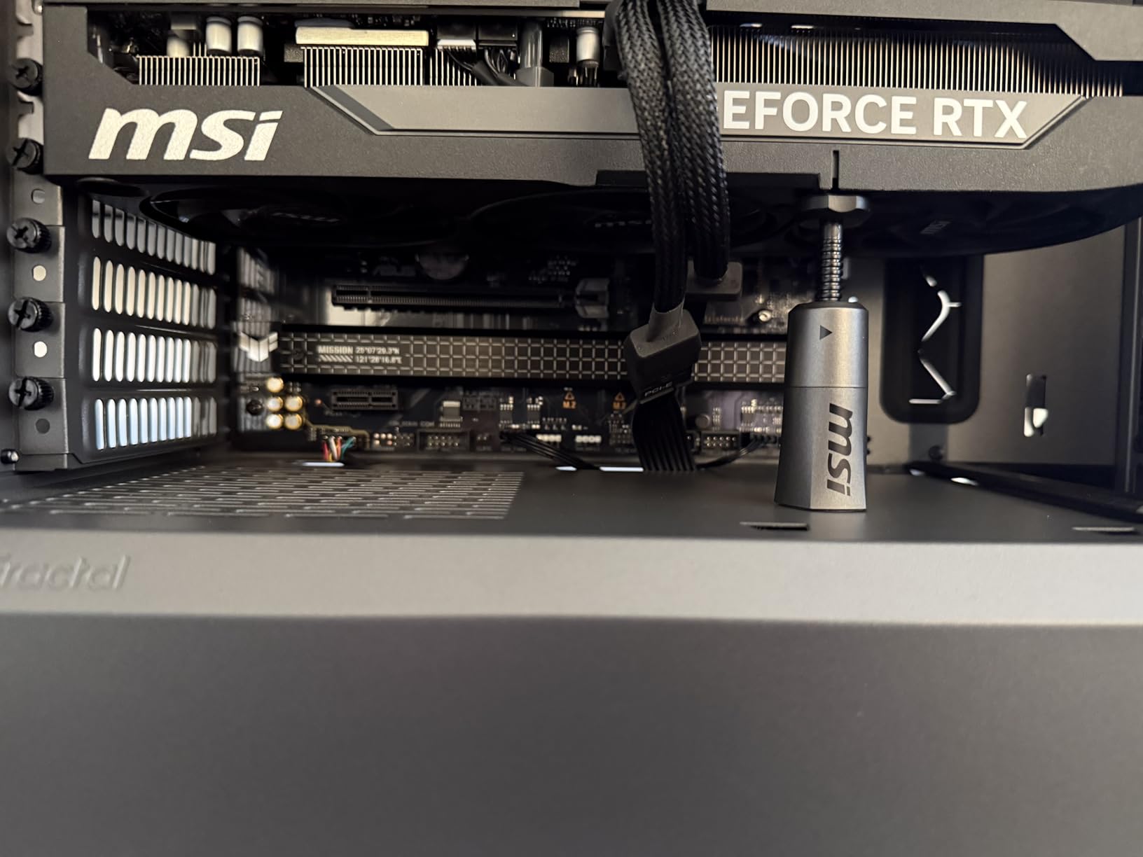 ASUS TUF Gaming B650-PLUS WiFi AMD B650 AM5 Ryzen™ Desktop 9000 8000 and 7000 ATX Motherboard, 14 Power Stages, PCIe® 5.0 M.2, DDR5 Memory, WiFi 6 and 2.5 Gb Ethernet, USB4® Support Aura Sync customer photo 2
