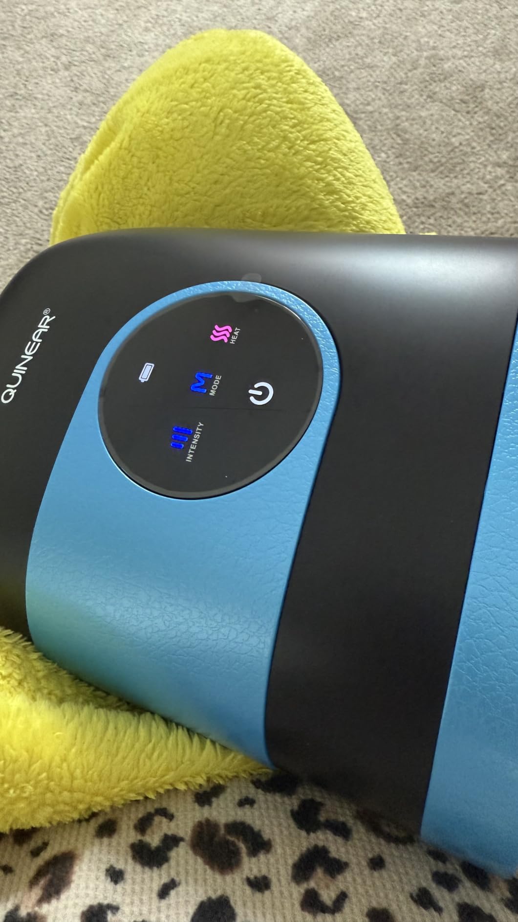 QUINEAR Hand Massager - Cordless Hand Massager with Heat and Compression for Arthritis, Carpal Tunnel and Stiff Joints - Gifts for Women Men - FSA-HSA customer photo 2