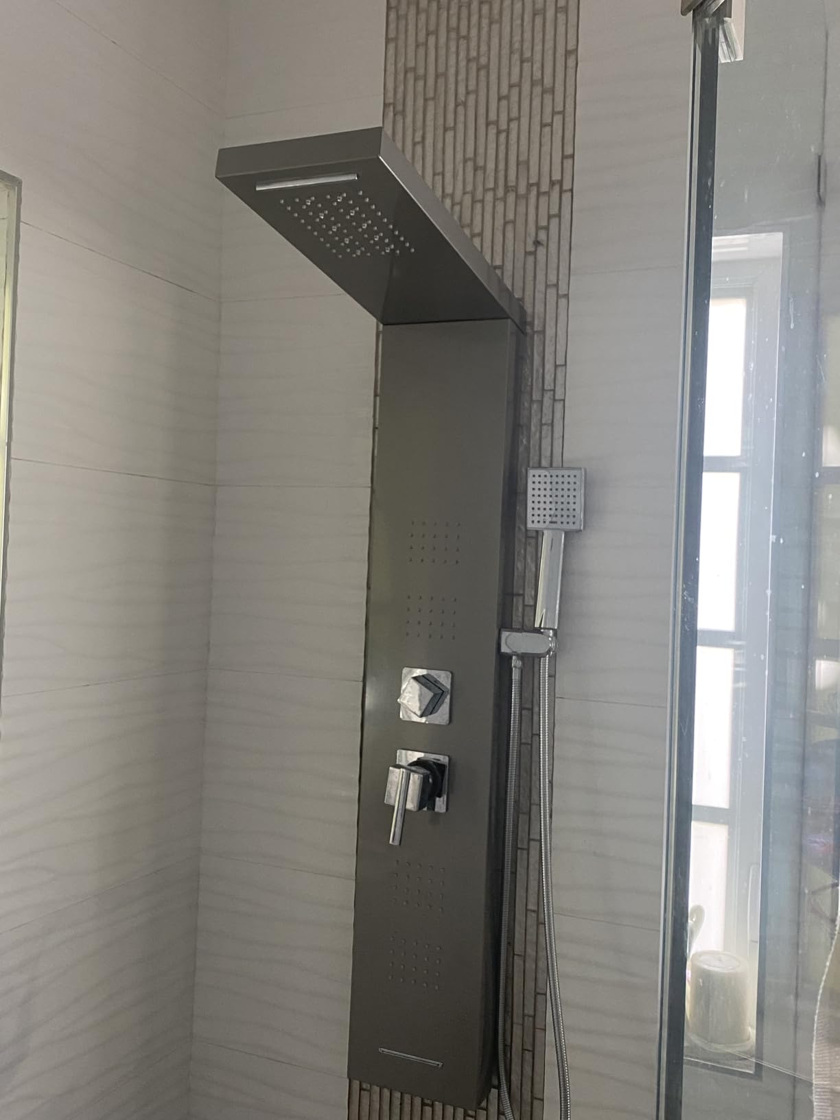ROVOGO LED Shower Panel Tower System with Lights, 5 Shower Modes, 46.5 Inch customer photo 1