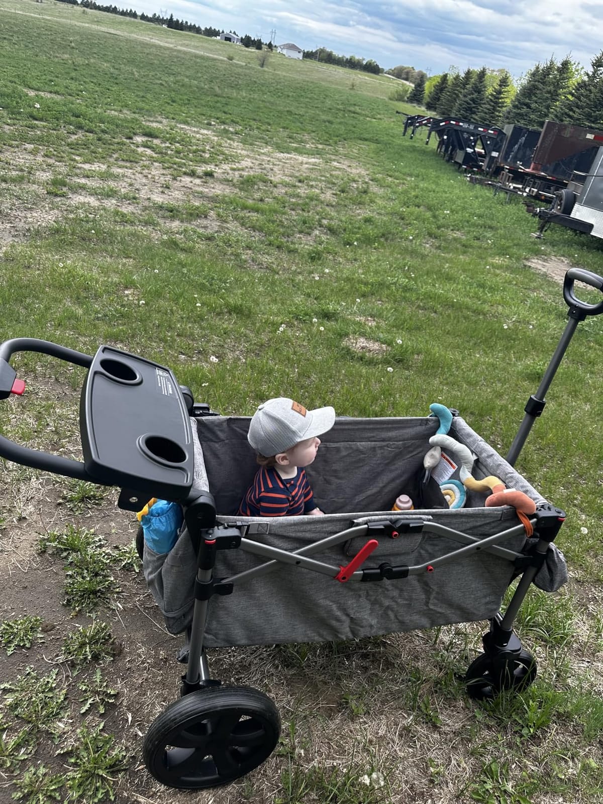 EVER ADVANCED Foldable Wagons for Two Kids & Cargo, Collapsible Folding Wagon Stroller with Adjustable Handle Bar,Removable Canopy with 5-Point Harness,Black customer photo 1
