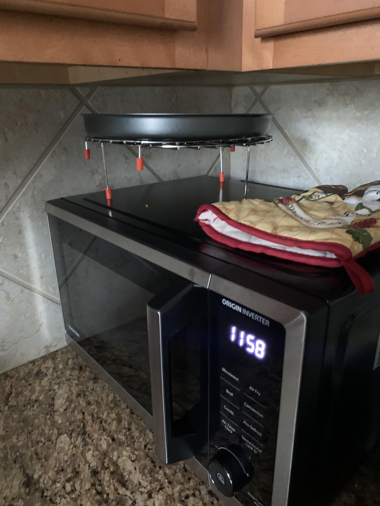 TOSHIBA 6-in-1 Inverter Countertop Microwave Oven Healthy Air Fryer Combo, MASTER Series, Air Fryer, Broil, Convection, Speedy Combi, Even Defrost, Sound On/Off 27 Auto Menu Stainless Steel customer photo 2