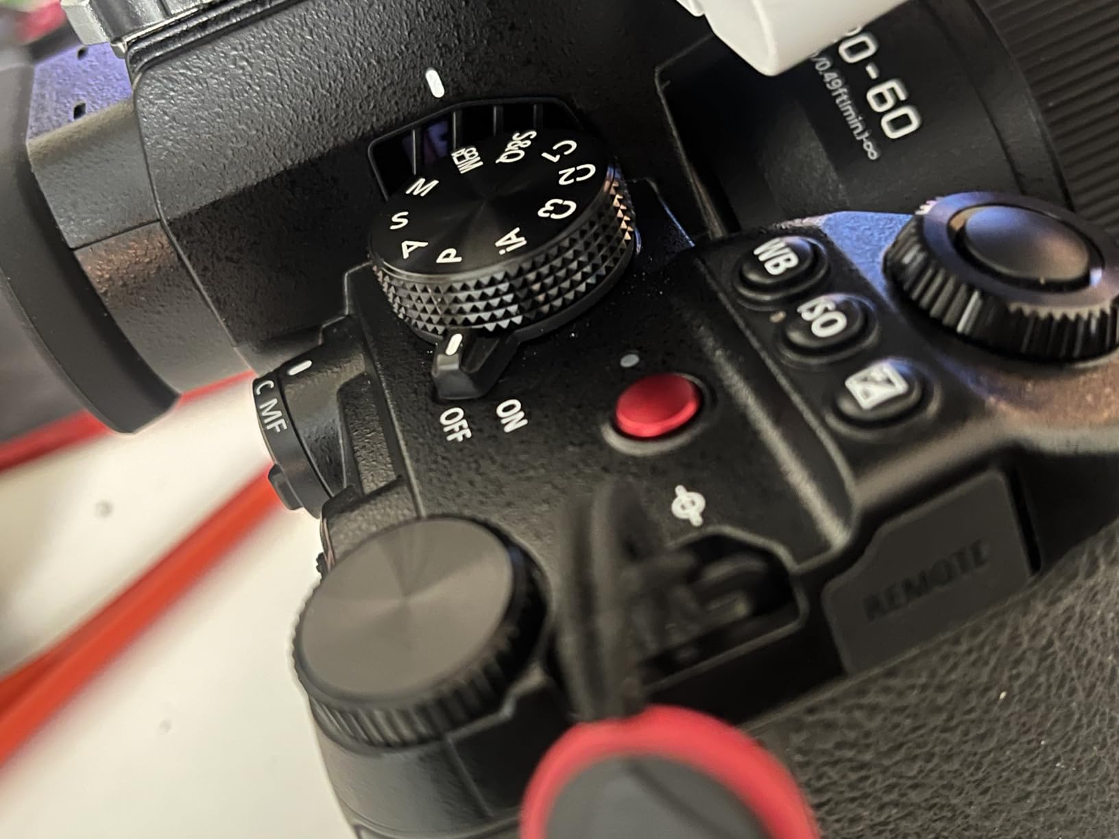 Panasonic LUMIX S5II Mirrorless Camera, 24.2MP Full-Frame with Phase Hybrid AF, New Active I.S. Technology, Unlimited 4:2:2 10-Bit Recording with 20-60mm F3.5-5.6 L Mount Lens, DC-S5M2KK, Black customer photo 1