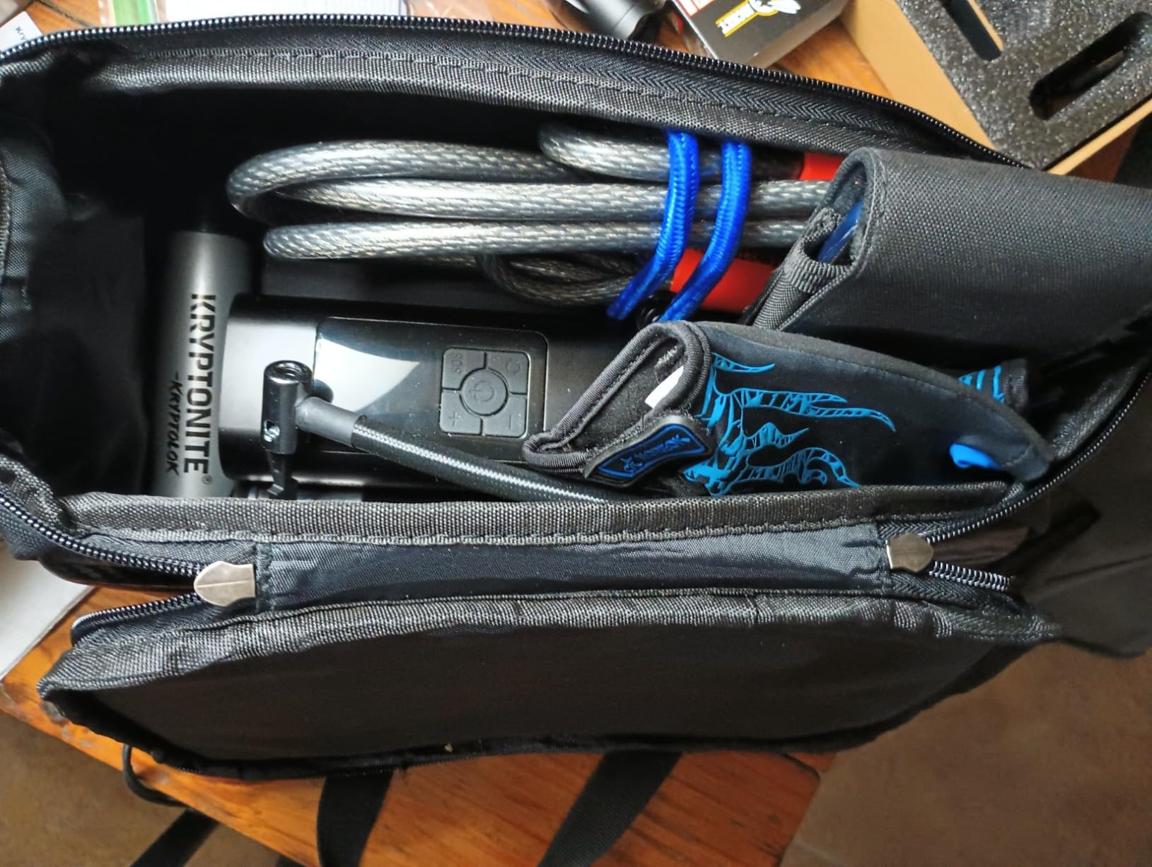 HASAGEI Bike Bag,Bicycle Bag,Bike Rack Bag,35L Capacity,Waterproof,Bike Trunk Storage Travel Bag Panniers for Rear Rack customer photo 1
