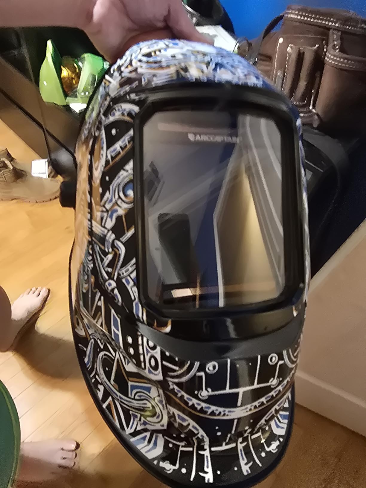 ARCCAPTAIN Auto Darkening Welding Helmet, 3.94