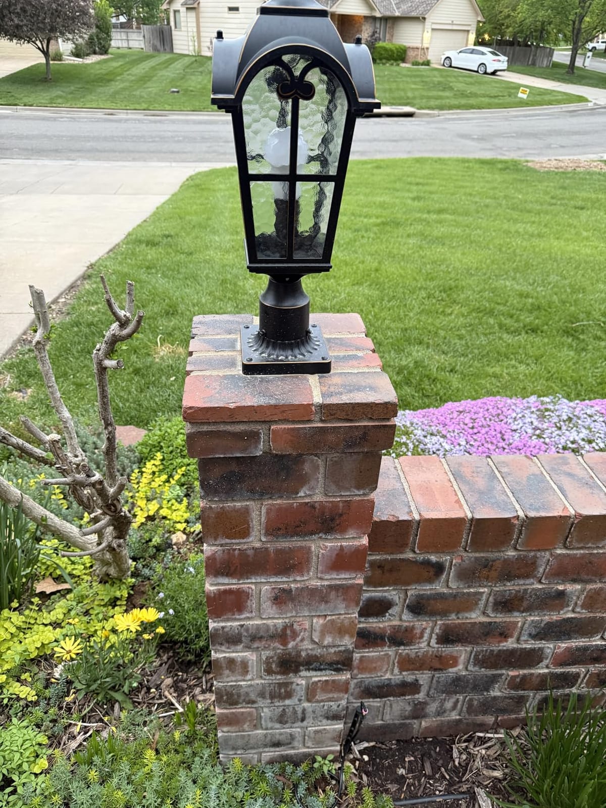 EDISHINE Large Size Dusk to Dawn Outdoor Post Light, 21.9'' H 120V Pole Light Fixture with Pier Mount Base, Waterproof Exterior Lamp Post Lantern Head for Yard, Driveway, Fence, Black, Hardwired customer photo 1
