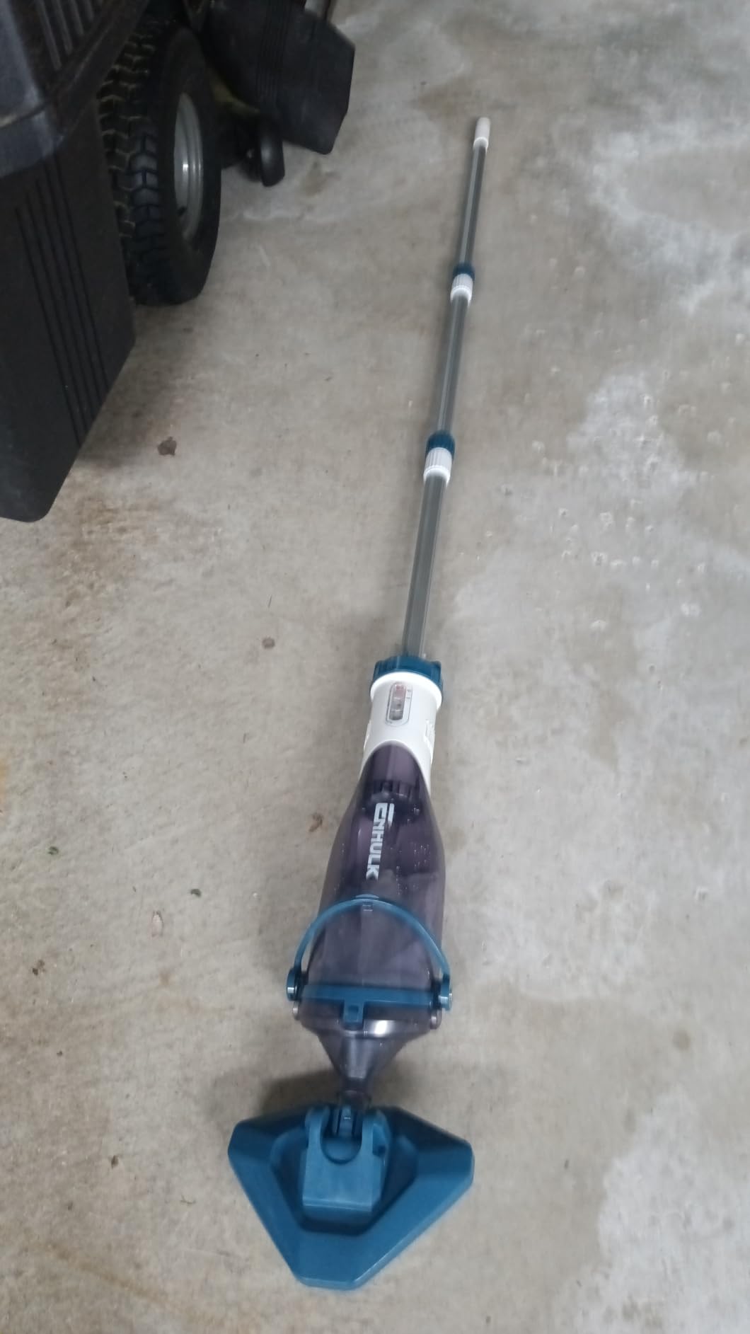 Pool Vacuum for Above Ground Pool with a Telescopic Pole, Running time up to 1H, Handheld Rechargeable Pool Cleaner with Powerful Suction up to 18.5 gallons/min, Ideal for Leaves & Debris, PC10 customer photo 2