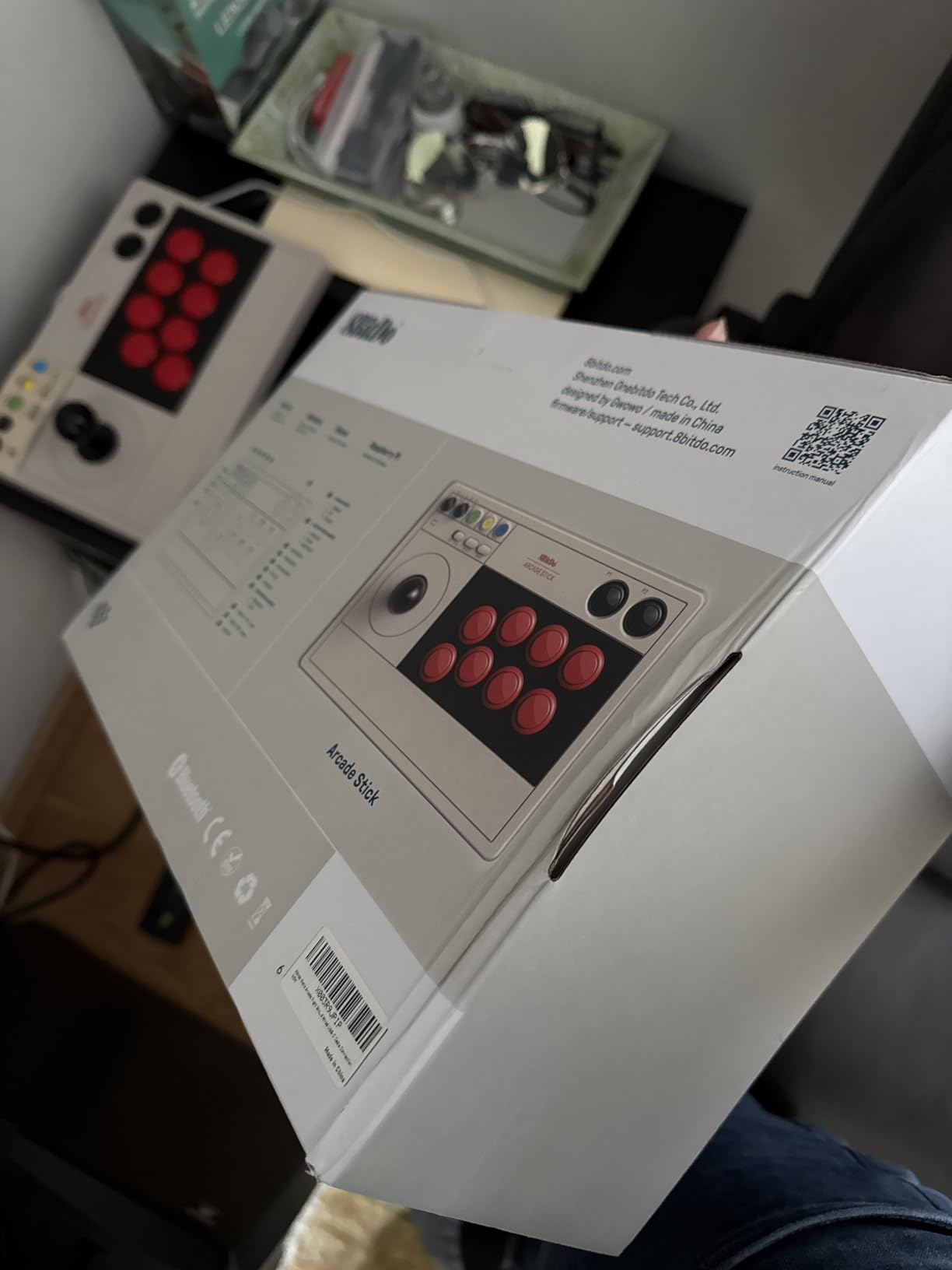 8Bitdo Retro Wireless Arcade Fight Stick for Switch/Switch 2, PC Windows | 8 Way Joystick, 2 Dedicated Macro Buttons, Turbo Function, Support Bluetooth, 2.4G Wireless and Wired USB-C Cable Connection customer photo 2