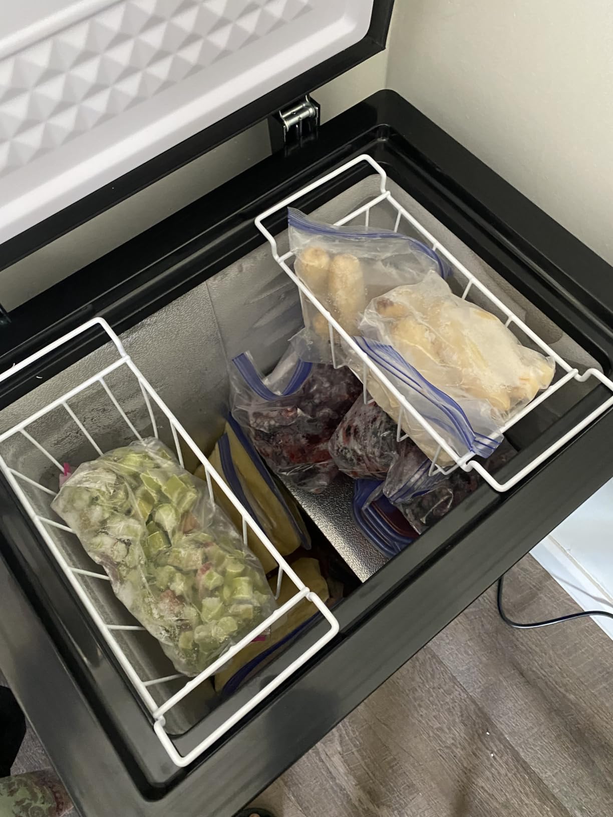 DEMULLER Chest Freezer Small Deep Freeezer with 2 Removable Baskets, Compact Freezer with Digital Control Panel accurate to 1 ℉, Mini Freezer for Homes Garages Basements White customer photo 1