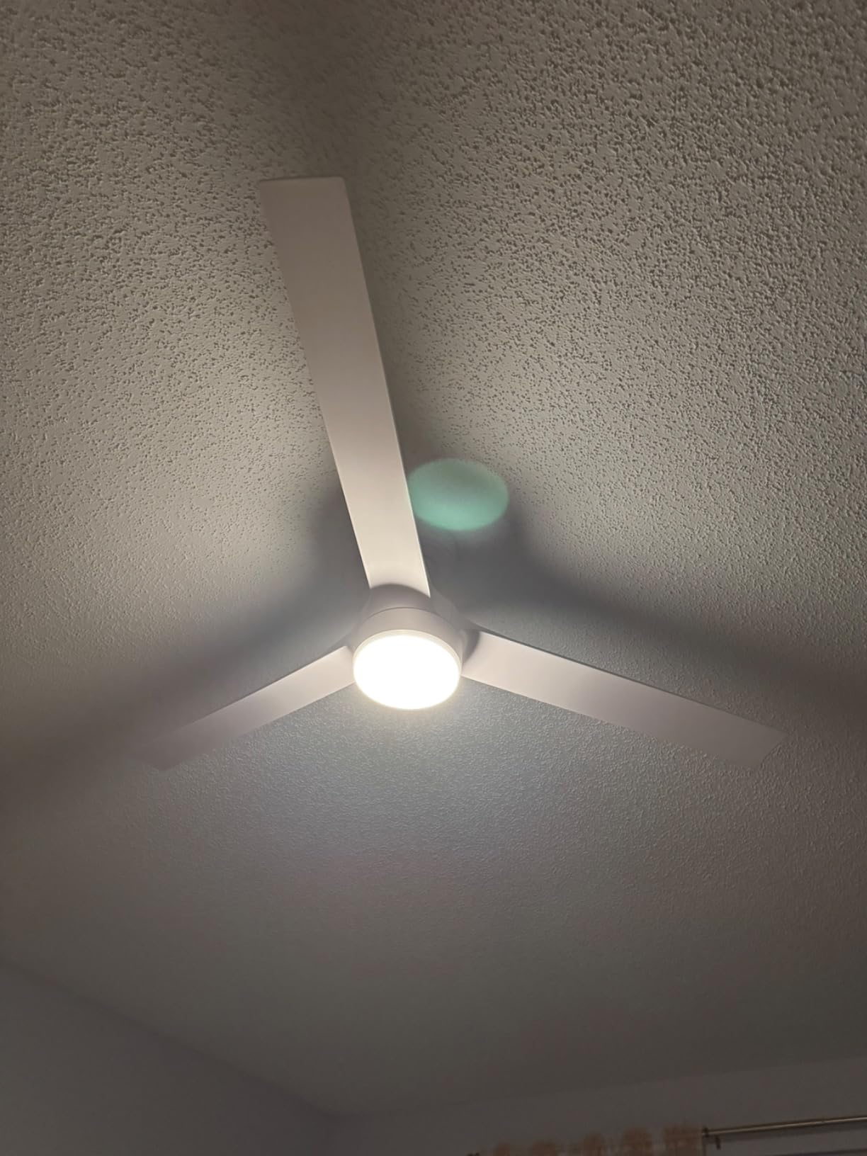 cumilo 52 inch Smart Ceiling Fans with Light and Remote Control,Dimmable LED Lights Silent DC Motor,Control via WIFI Alexa Google App,Outdoor Indoor Modern Ceiling Fans for Living Room Patio customer photo 2