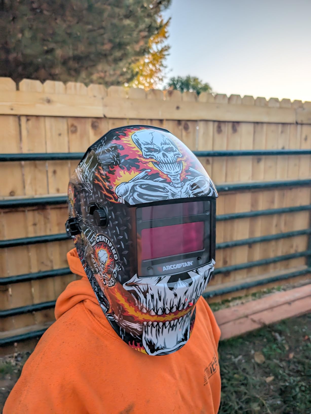 ARCCAPTAIN Welding Helmet Auto Darkening, 1/25000s Response, Shade 4/9-13 customer photo 1
