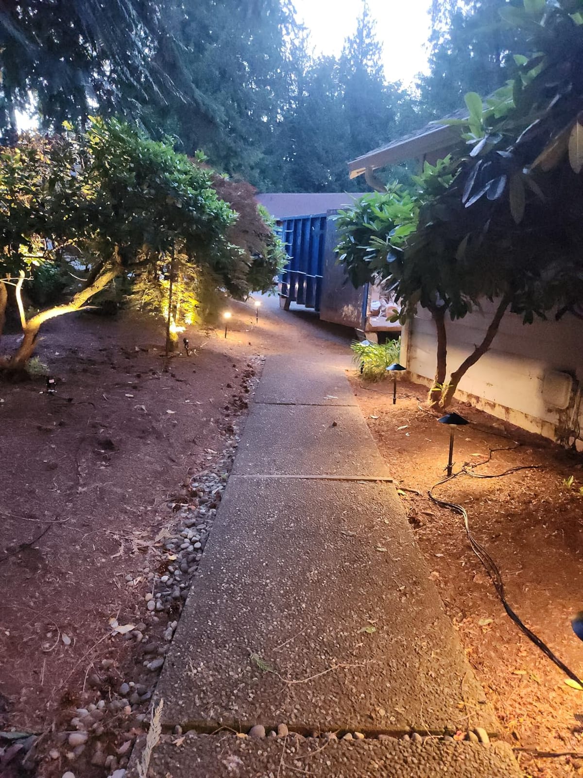 SUNVIE LED Low Voltage Landscape Lighting 12V Landscape Lighting Kit with Connectors, Low Voltage Pathway Lights with Spotlights Aluminum Pathway Lights Wired Waterproof for Patio Yard Garden, 12 Pack customer photo 1