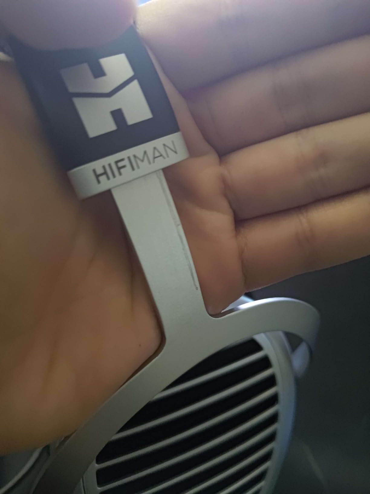 HIFIMAN Ananda Nano Open-Back Over-Ear Planar Magnetic Hi-Fi Headphones with Stealth Magnets and Nanometer Thickness Diaphragm customer photo 1