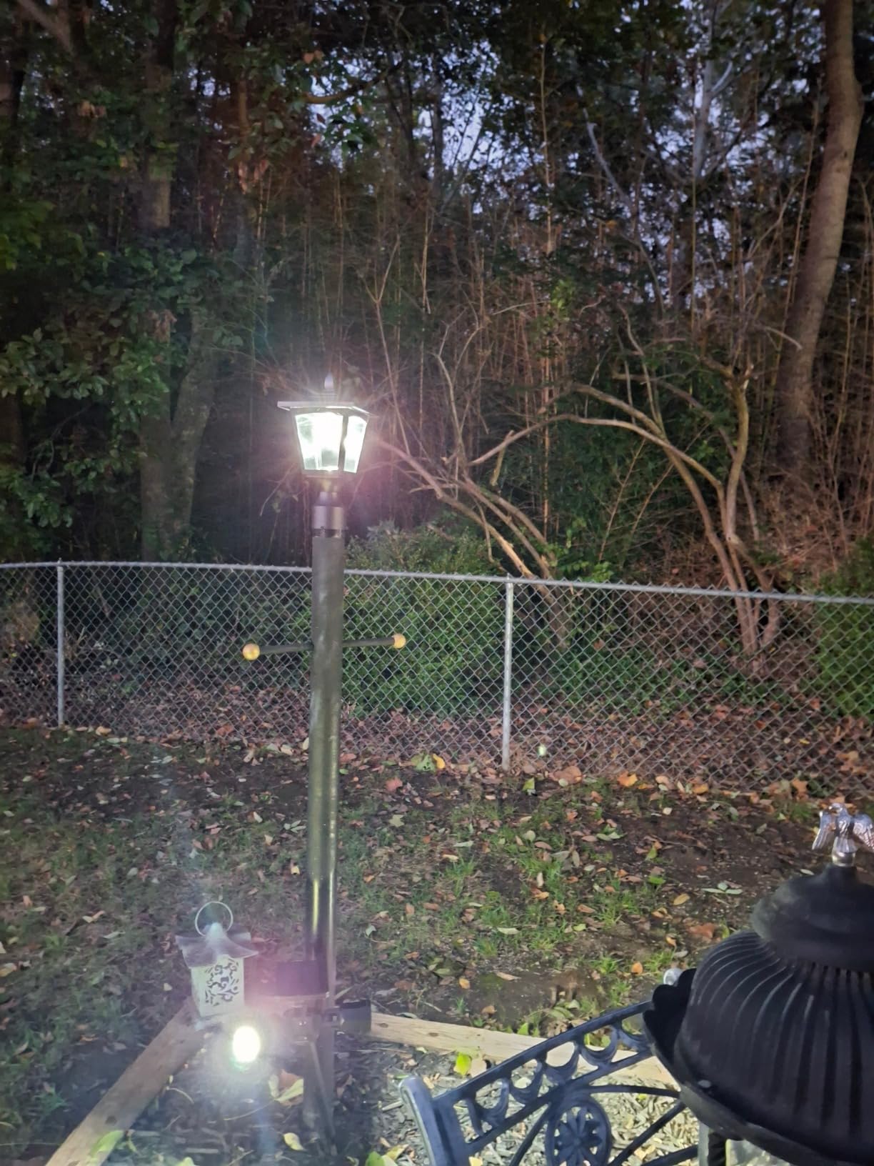 Solar Post Lights, 6000K Dusk to Dawn Solar Lamp Post Light with Pier Mount Base, Solar Post Lights Outdoor Waterproof for Garden Yard Landscape Pole Pillar, Outside Decorative Lamp(Cool White) customer photo 2