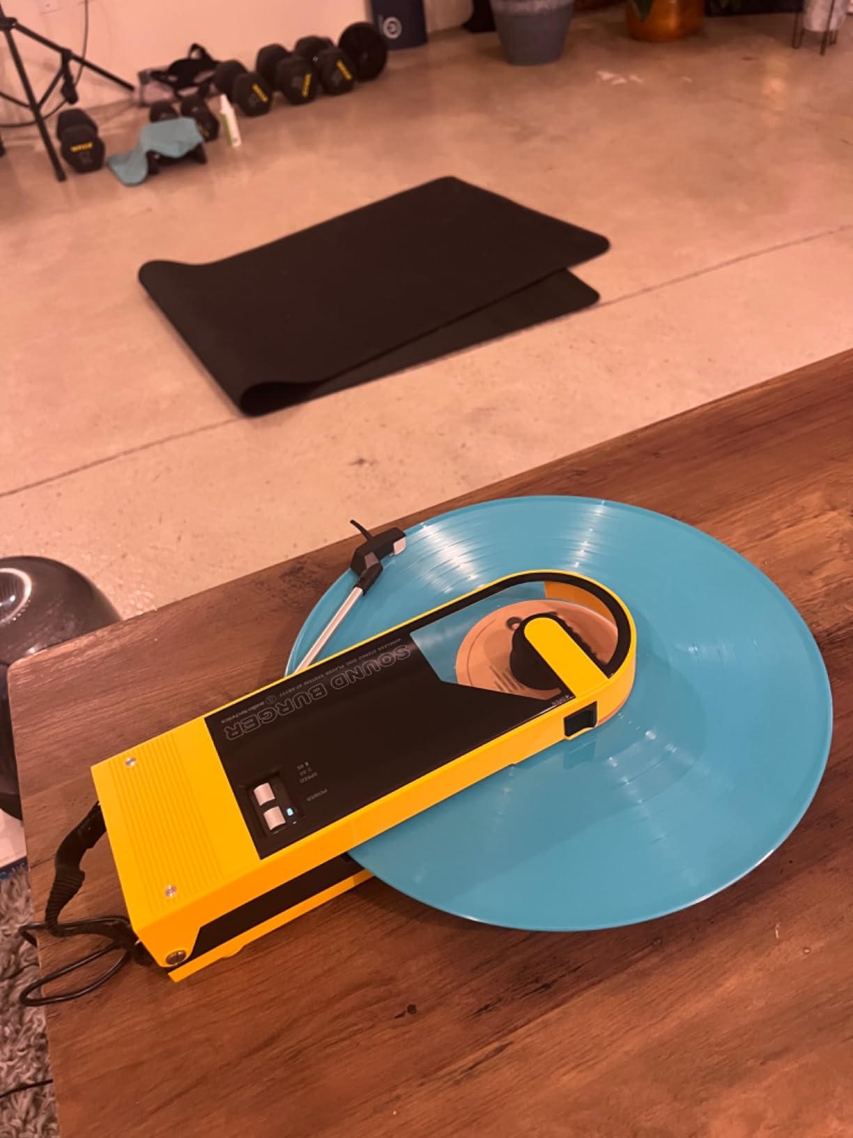 Audio-Technica AT-SB727-YL Portable Turntable, Yellow customer photo 2