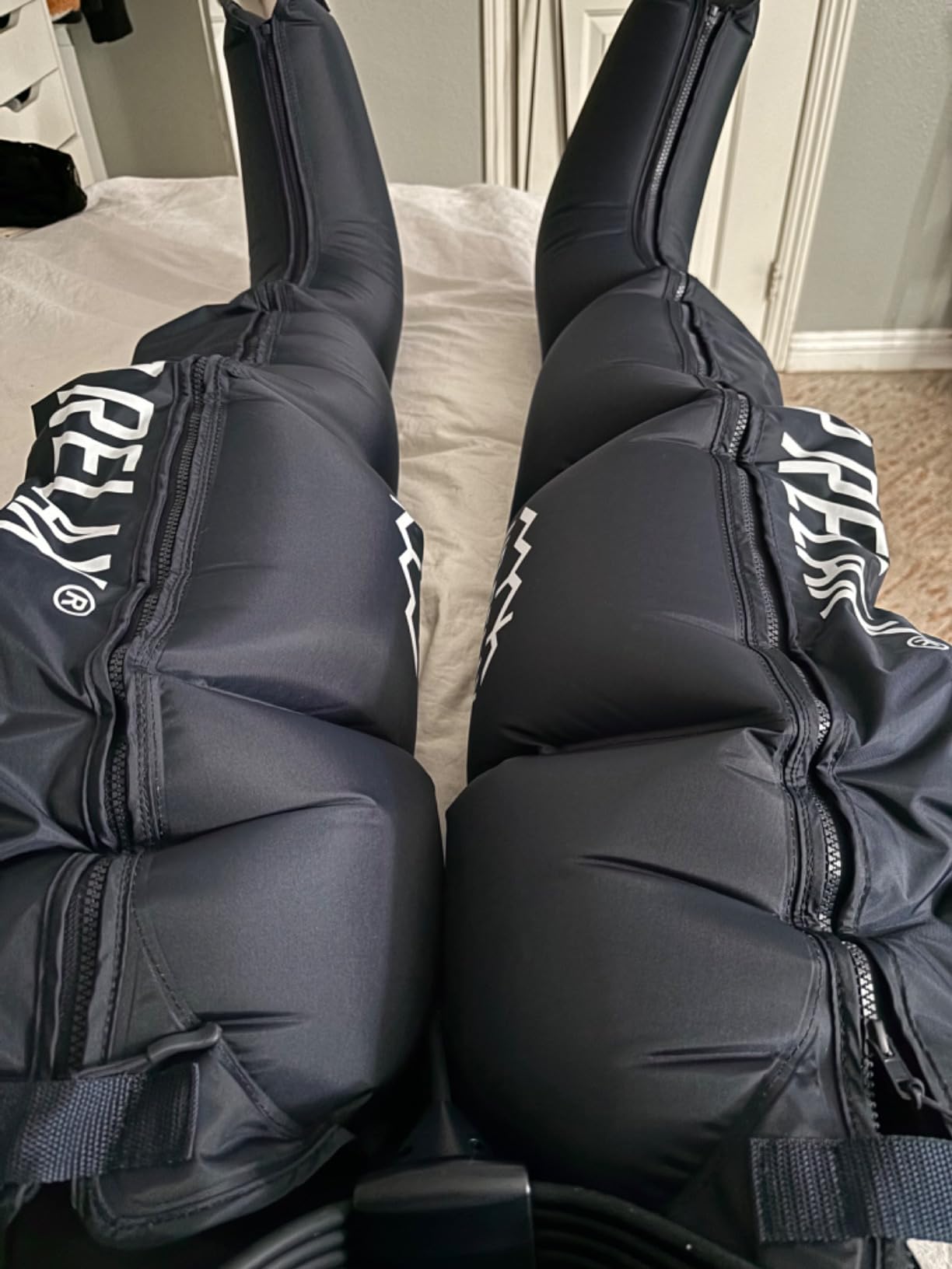 Air Relax AR-2 Professional Compression Boots, FDA Cleared Leg Recovery System, Medical Grade Recovery Boots and Pump, 3 Therapy Modes 4 Chambers, for Circulation in Legs and Muscle Relief customer photo 1